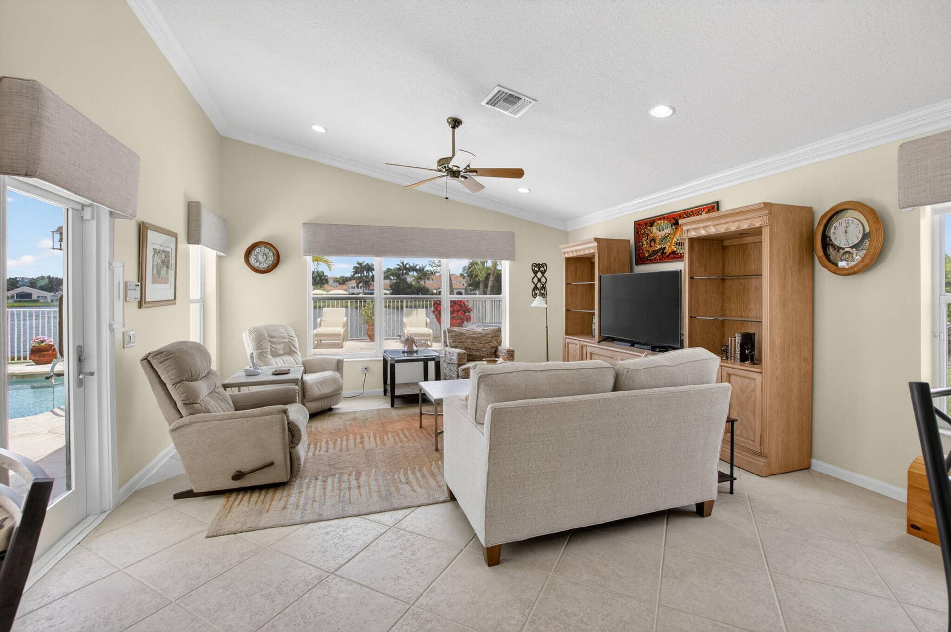 13461 Barcelona Lake Circle, Delray Beach, FL 33446 FAMILY ROOM