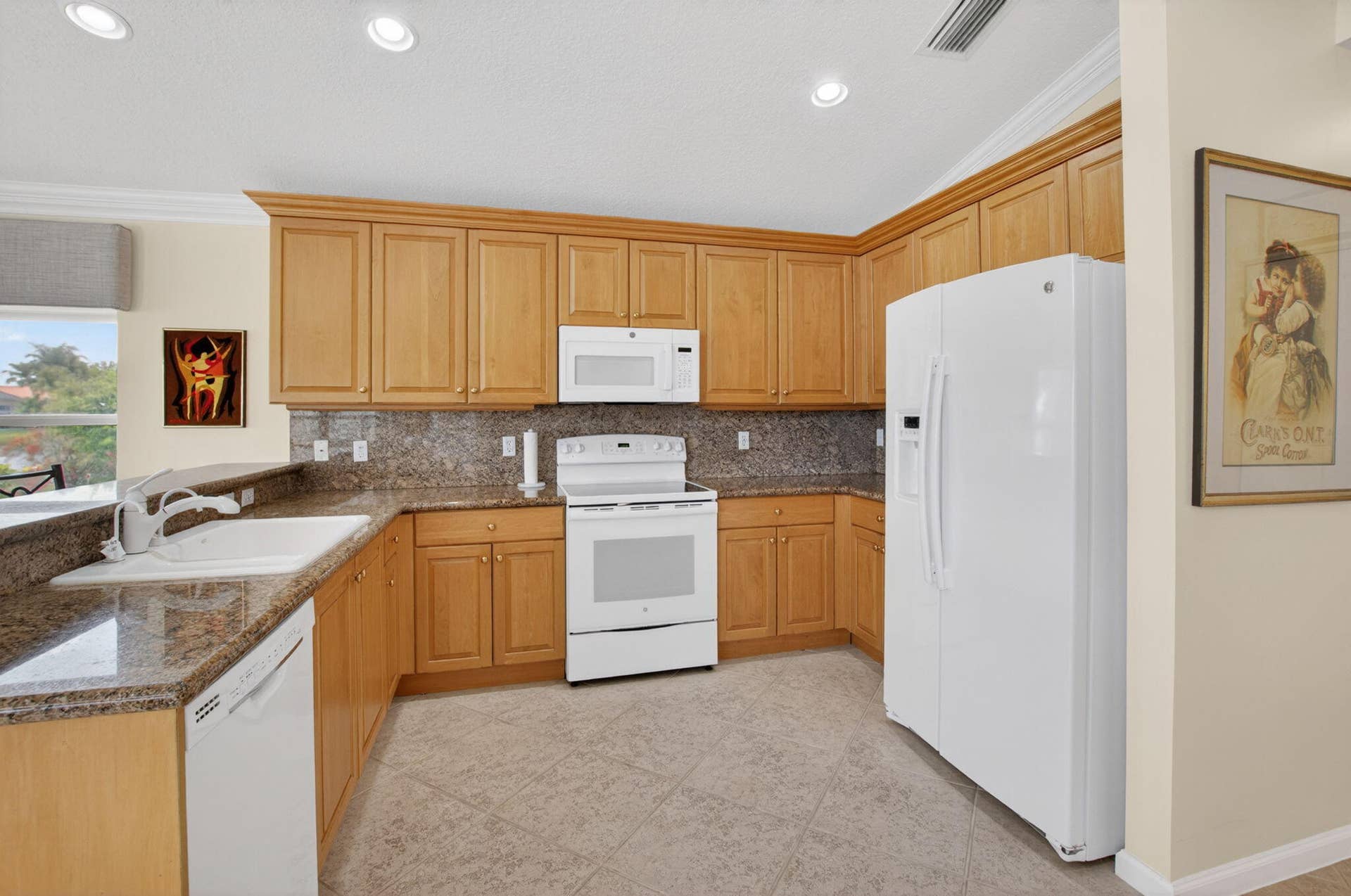 13461 Barcelona Lake Circle, Delray Beach, FL 33446 KITCHEN