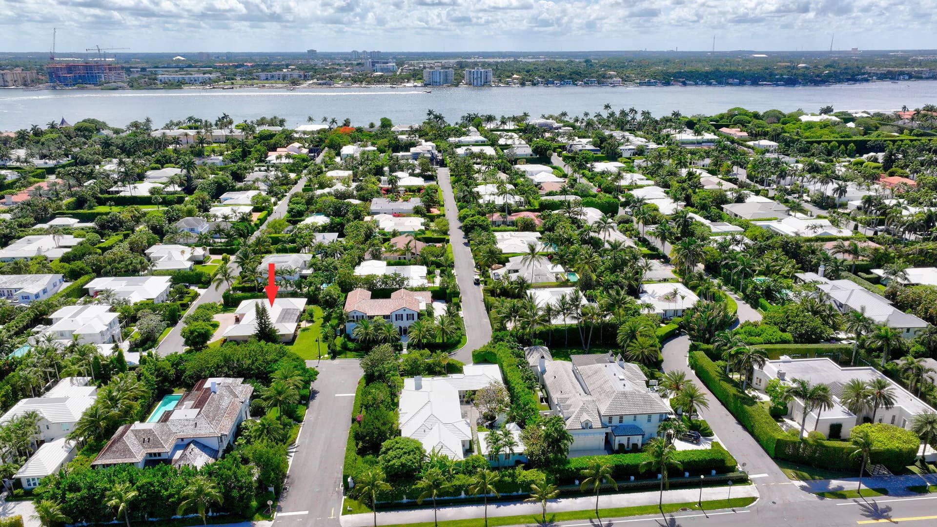217 Plantation Road, Palm Beach, FL 33480 69-web-or-mls-DJI_20260518071409_0098_D_