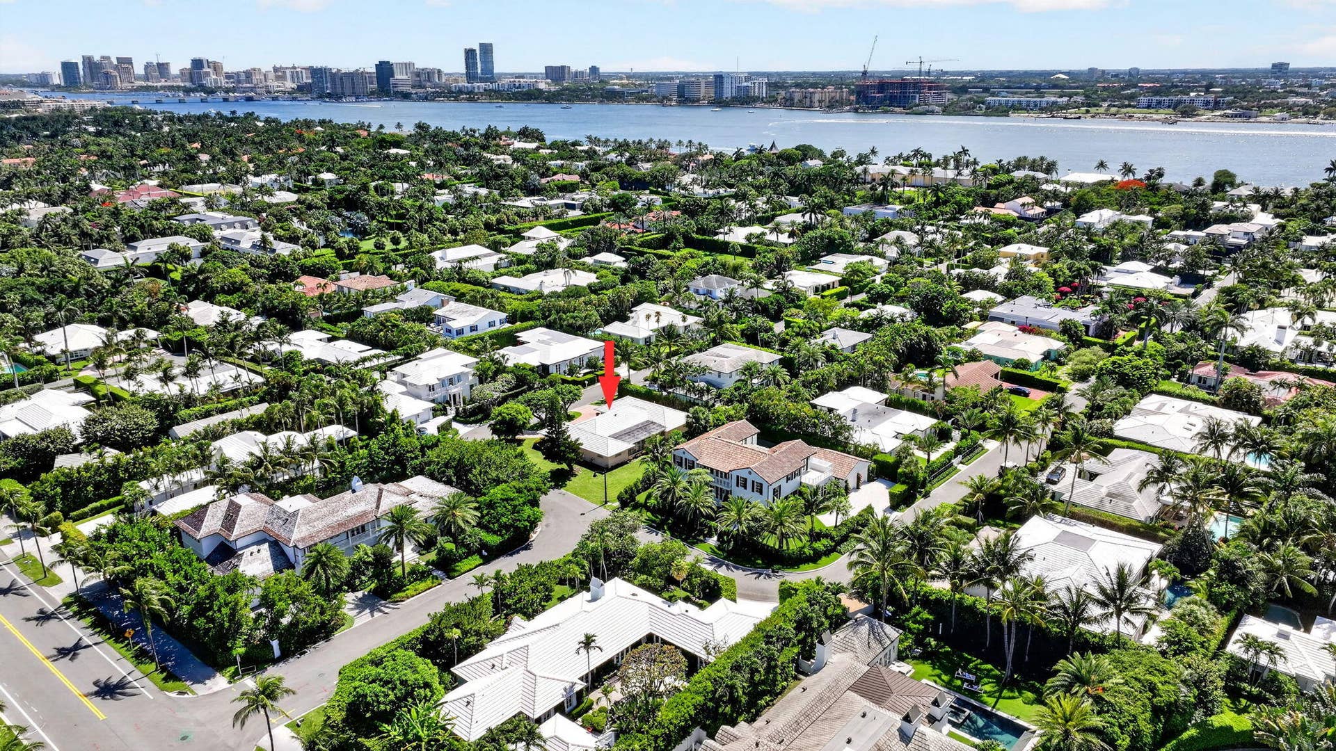 217 Plantation Road, Palm Beach, FL 33480 42-web-or-mls-DJI_20260518071421_0106_D