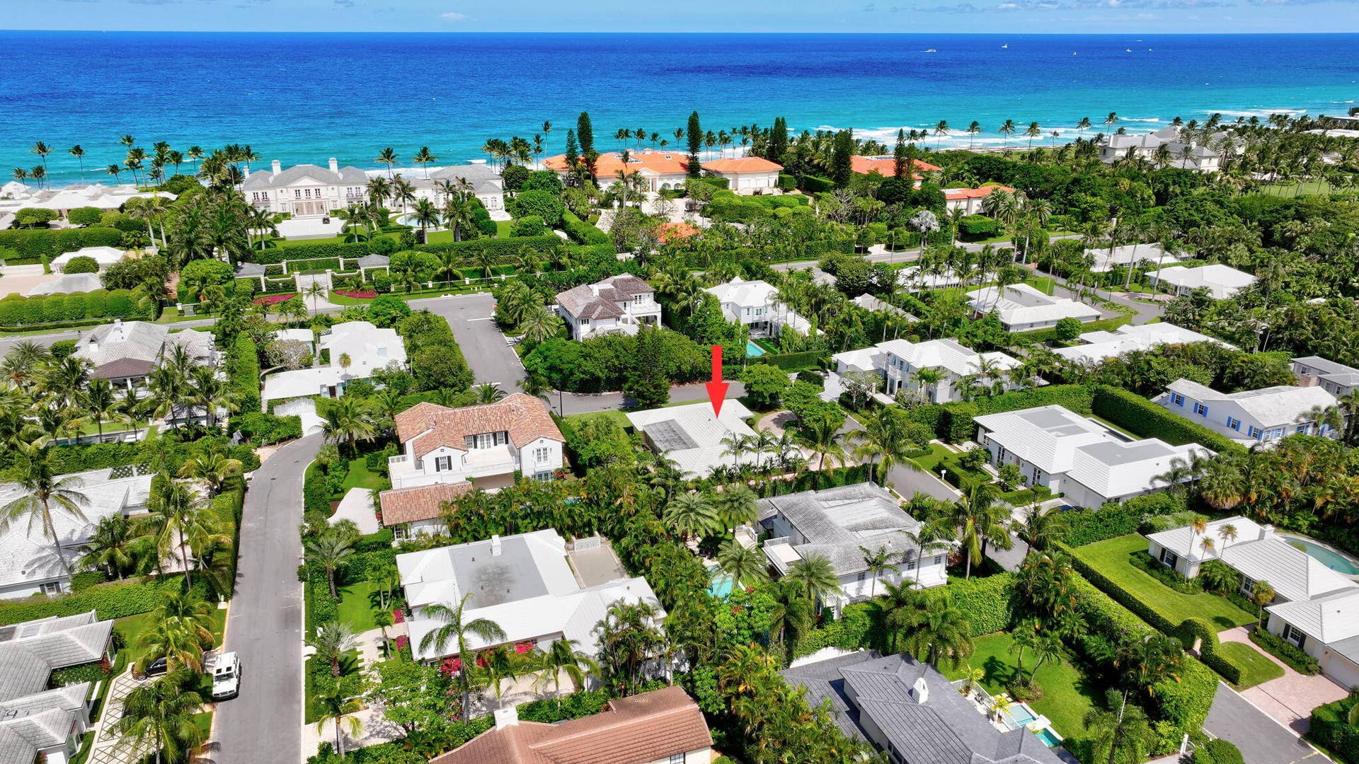 217 Plantation Road, Palm Beach, FL 33480 58-web-or-mls-DJI_20260518071029_0041_DA