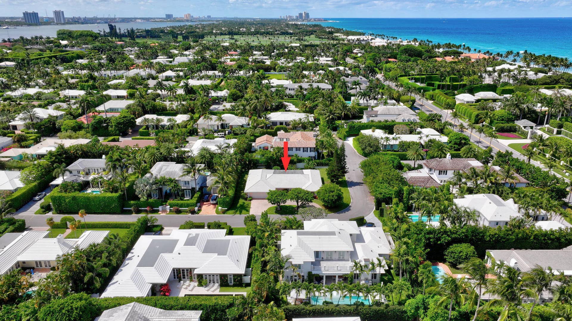 217 Plantation Road, Palm Beach, FL 33480 62-web-or-mls-DJI_20260518071228_0063_D_