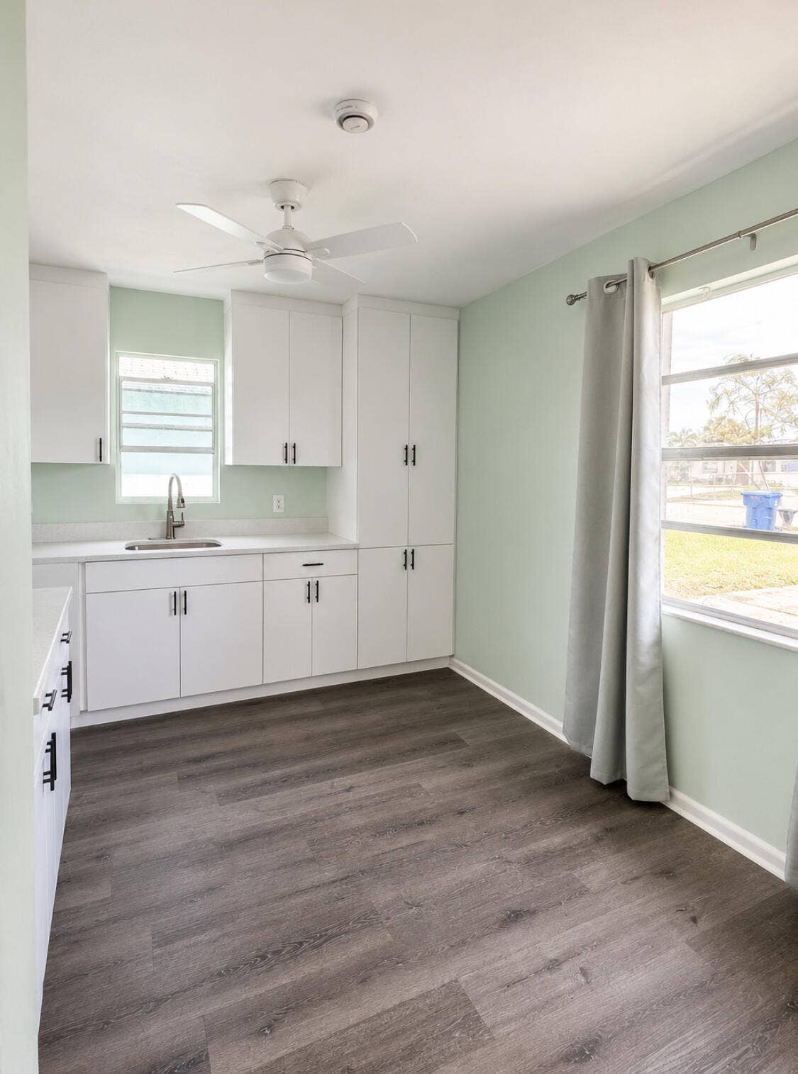 1328 W 6th Street, Riviera Beach, FL 33404 IMG_1229