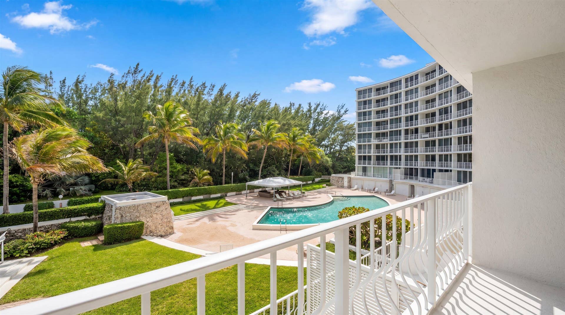 2774 S Ocean Boulevard, #206, Palm Beach, FL 33480 14-2774 S Ocean Blvd #206