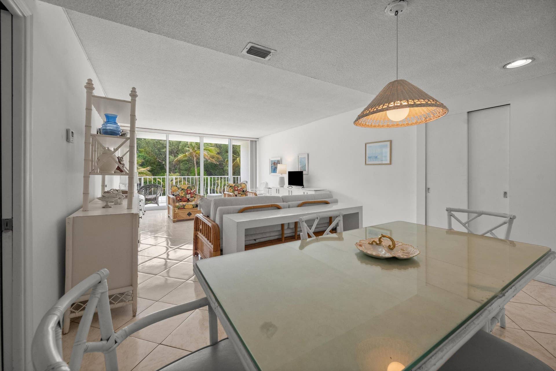 2774 S Ocean Boulevard, #206, Palm Beach, FL 33480 05-DSC_8758