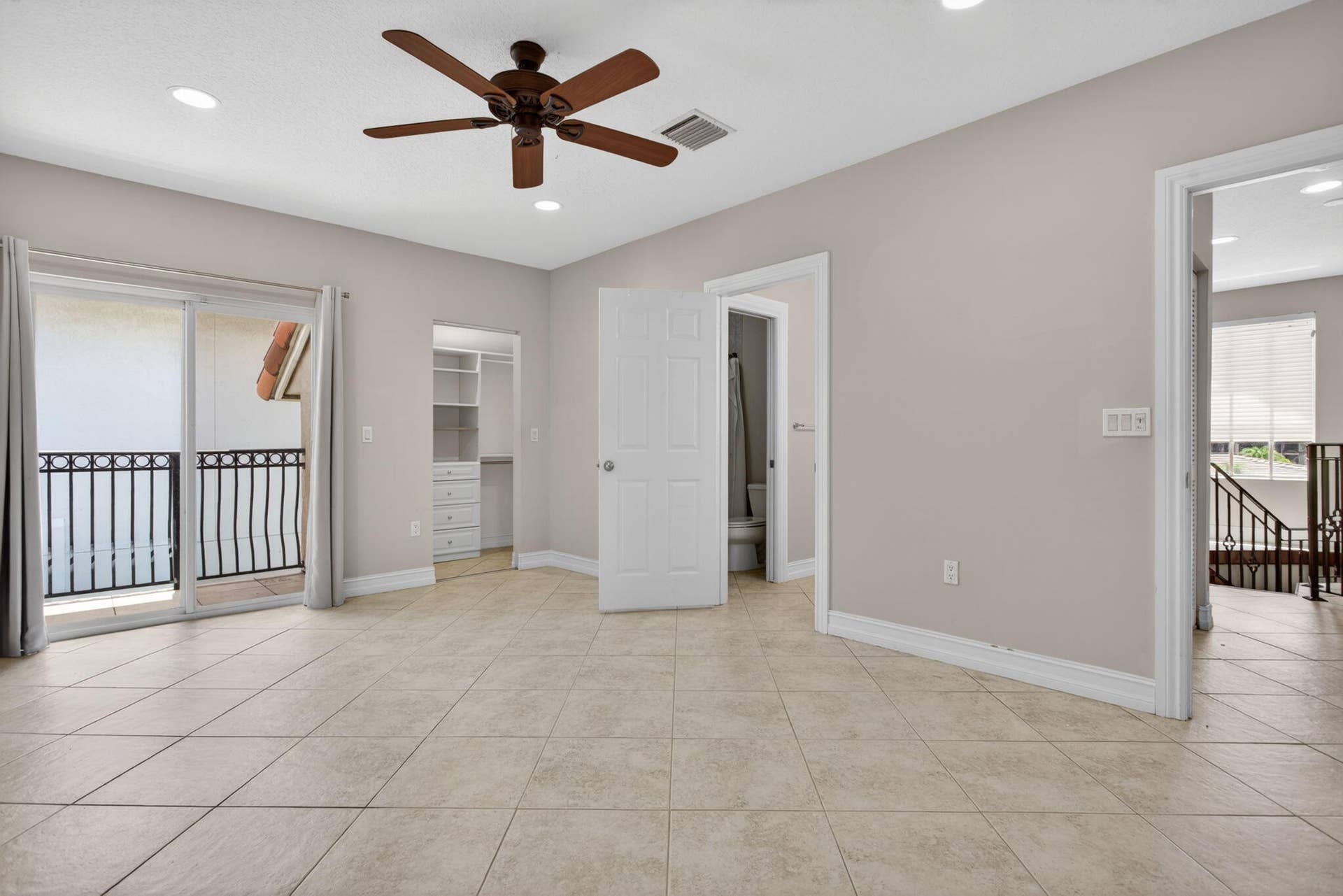 4901 NE 29th Avenue, Lighthouse Point, FL 33064 42
