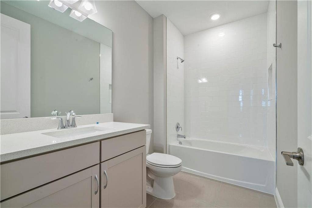12135 E Baypoint Circle, Parkland, FL 33076 12135 Baypoint E.jpg 14