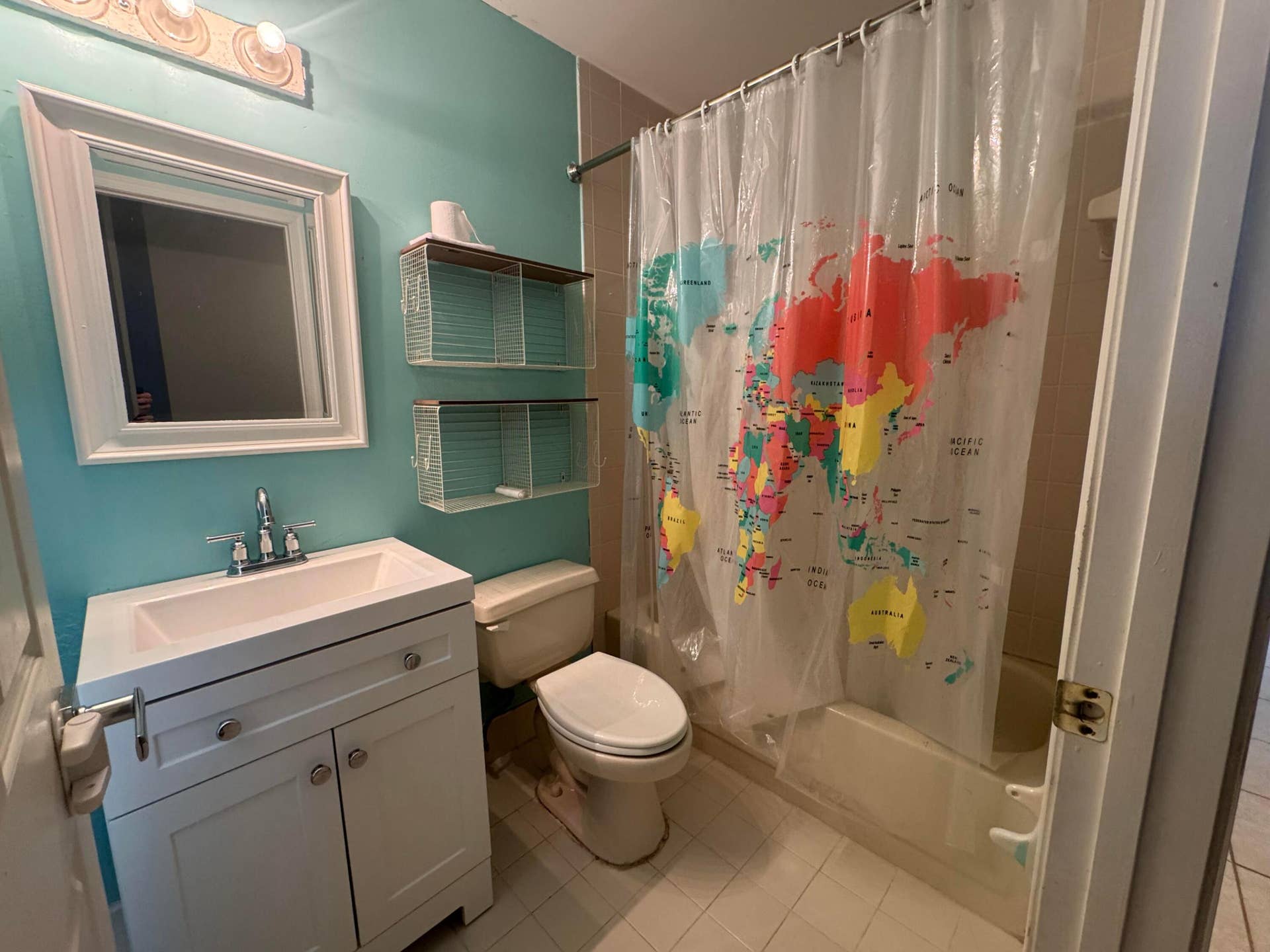 10278 Serene Meadow Drive N, Boca Raton, FL 33428 Second Bathroom