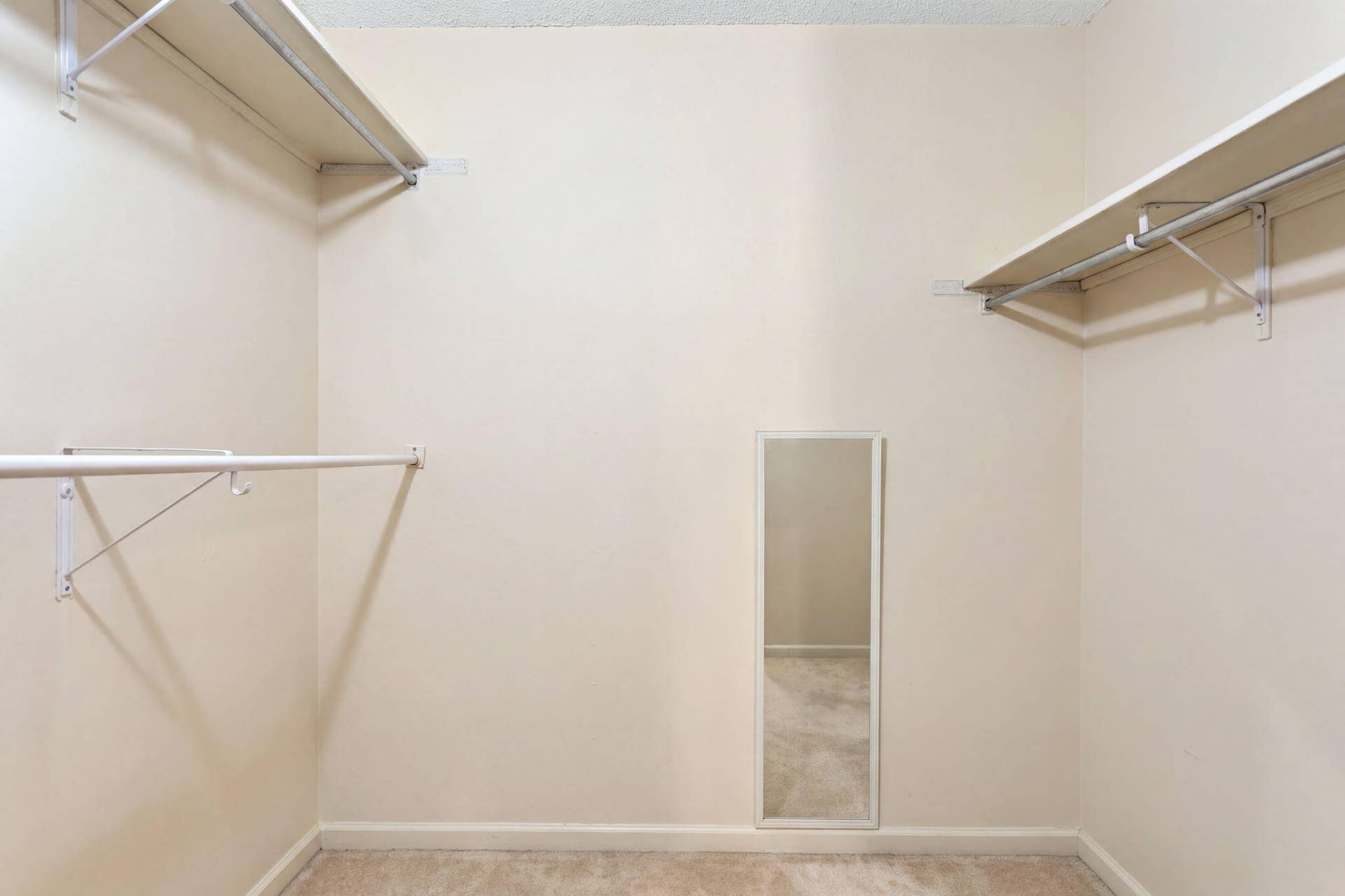 1301 River Reach Drive, #507, Fort Lauderdale, FL 33315 27-web-or-mls-1301_River_Reach_Drive_Uni