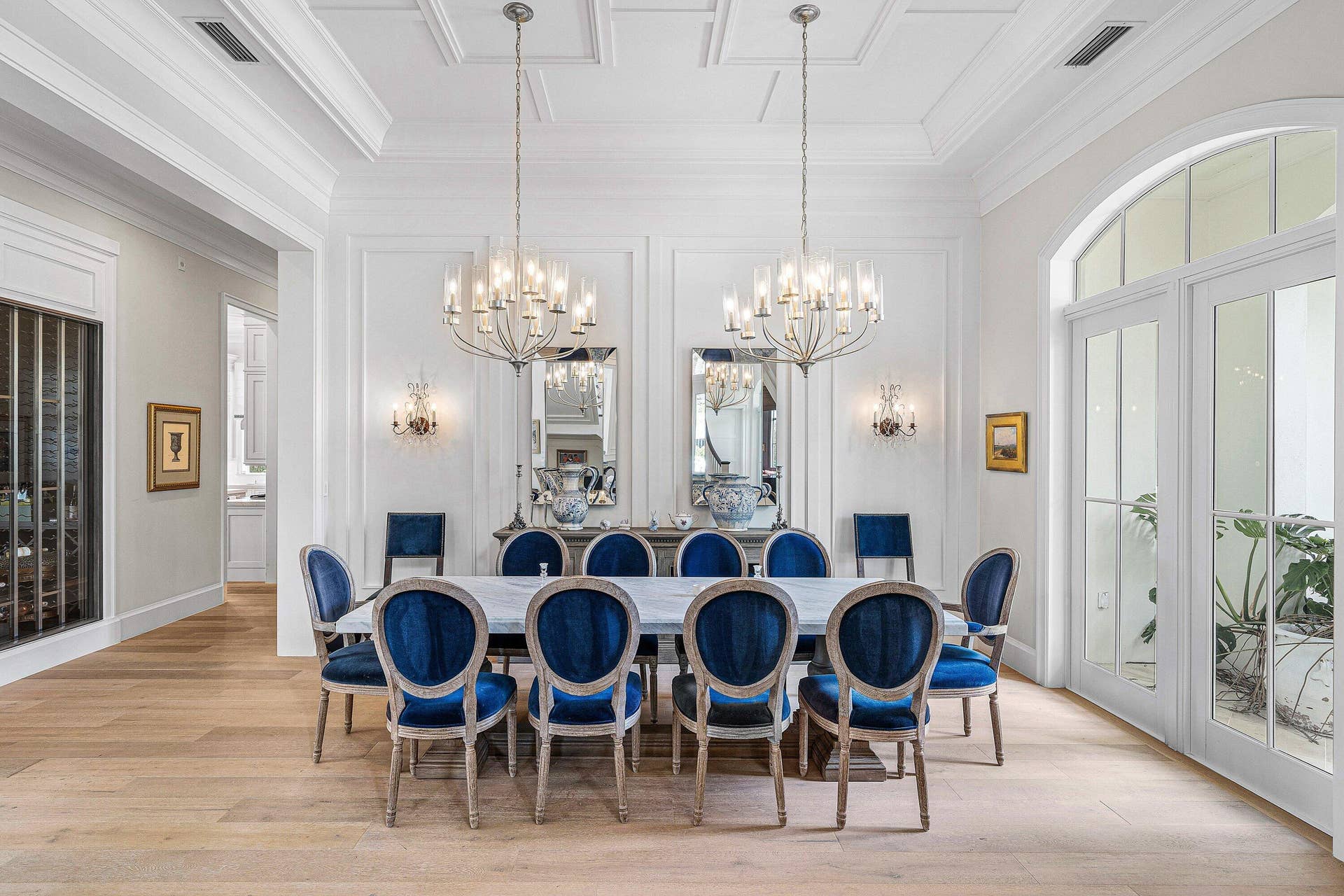 2249 E Maya Palm Drive, Boca Raton, FL 33432 DINING