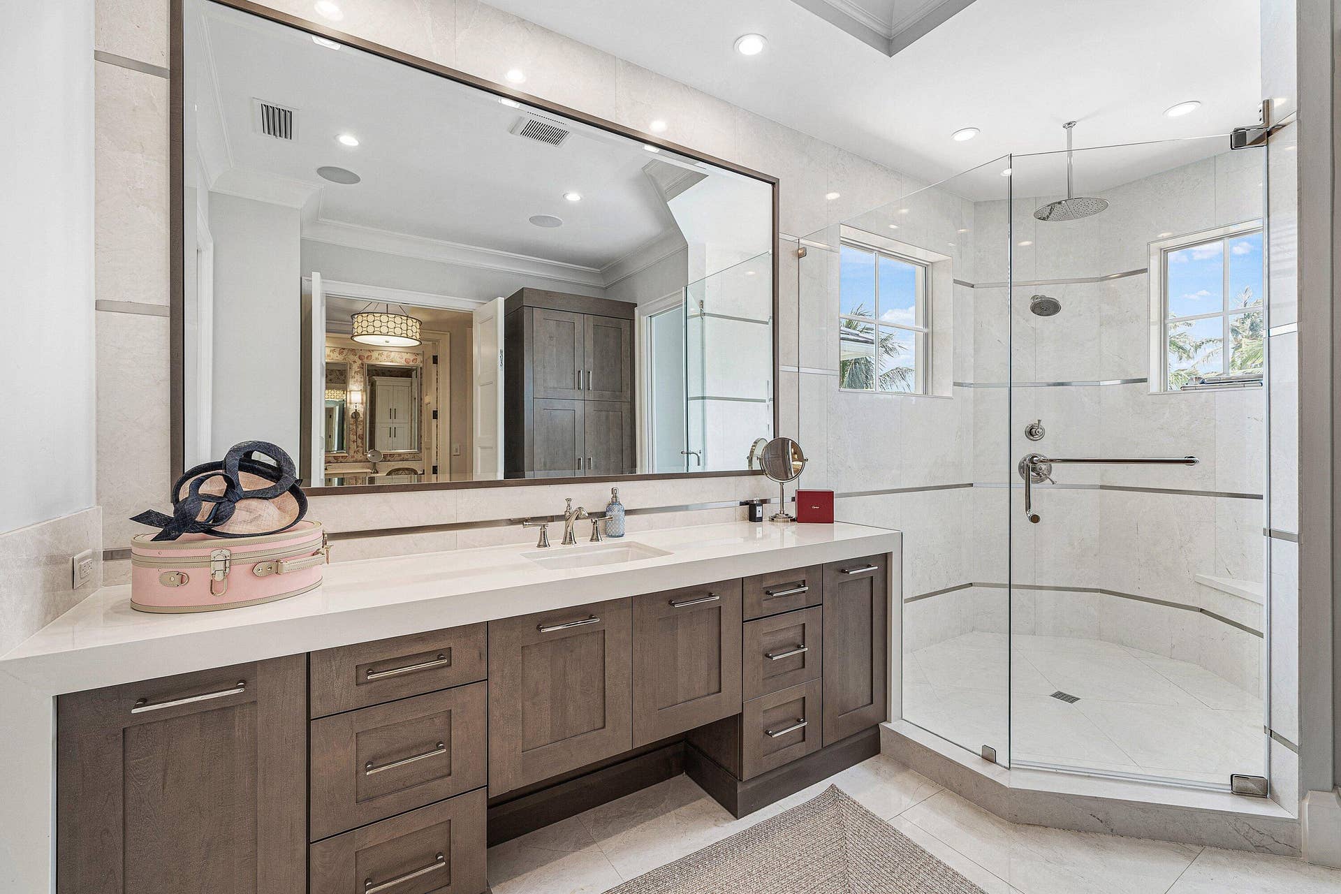 2249 E Maya Palm Drive, Boca Raton, FL 33432 PRIMARY BATH