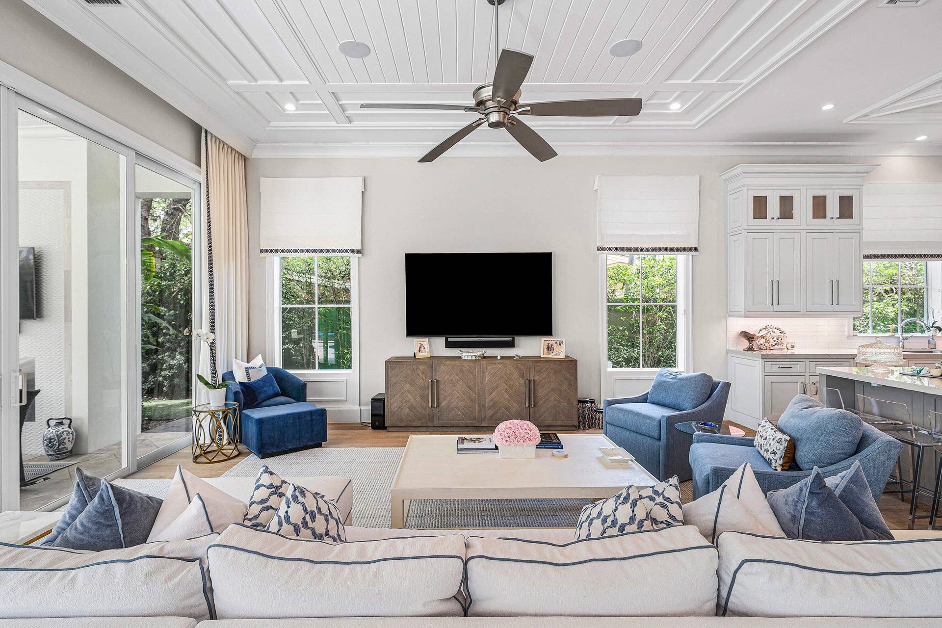 2249 E Maya Palm Drive, Boca Raton, FL 33432 FAMILY ROOM