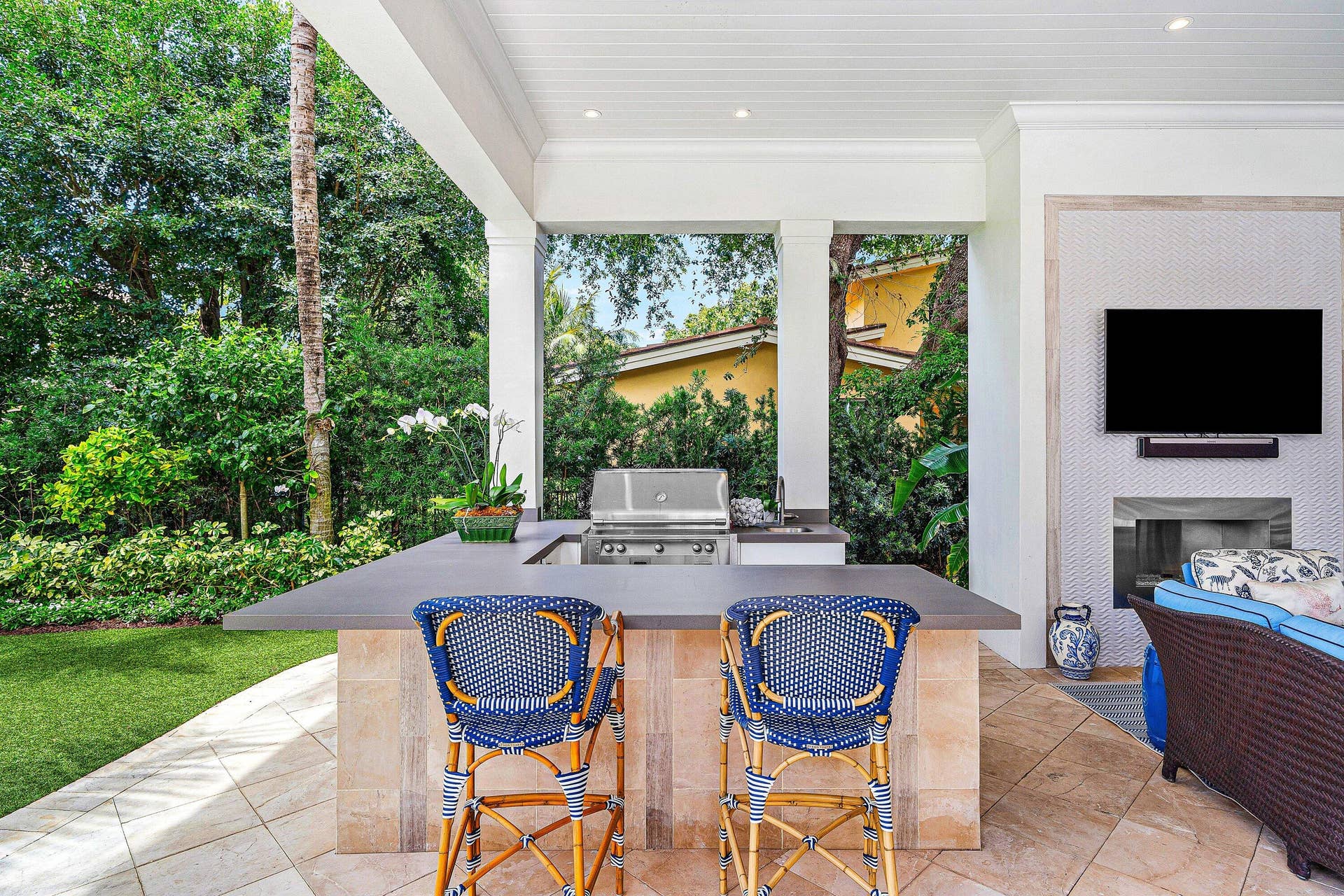 2249 E Maya Palm Drive, Boca Raton, FL 33432 OUTDOOR KITCHEN
