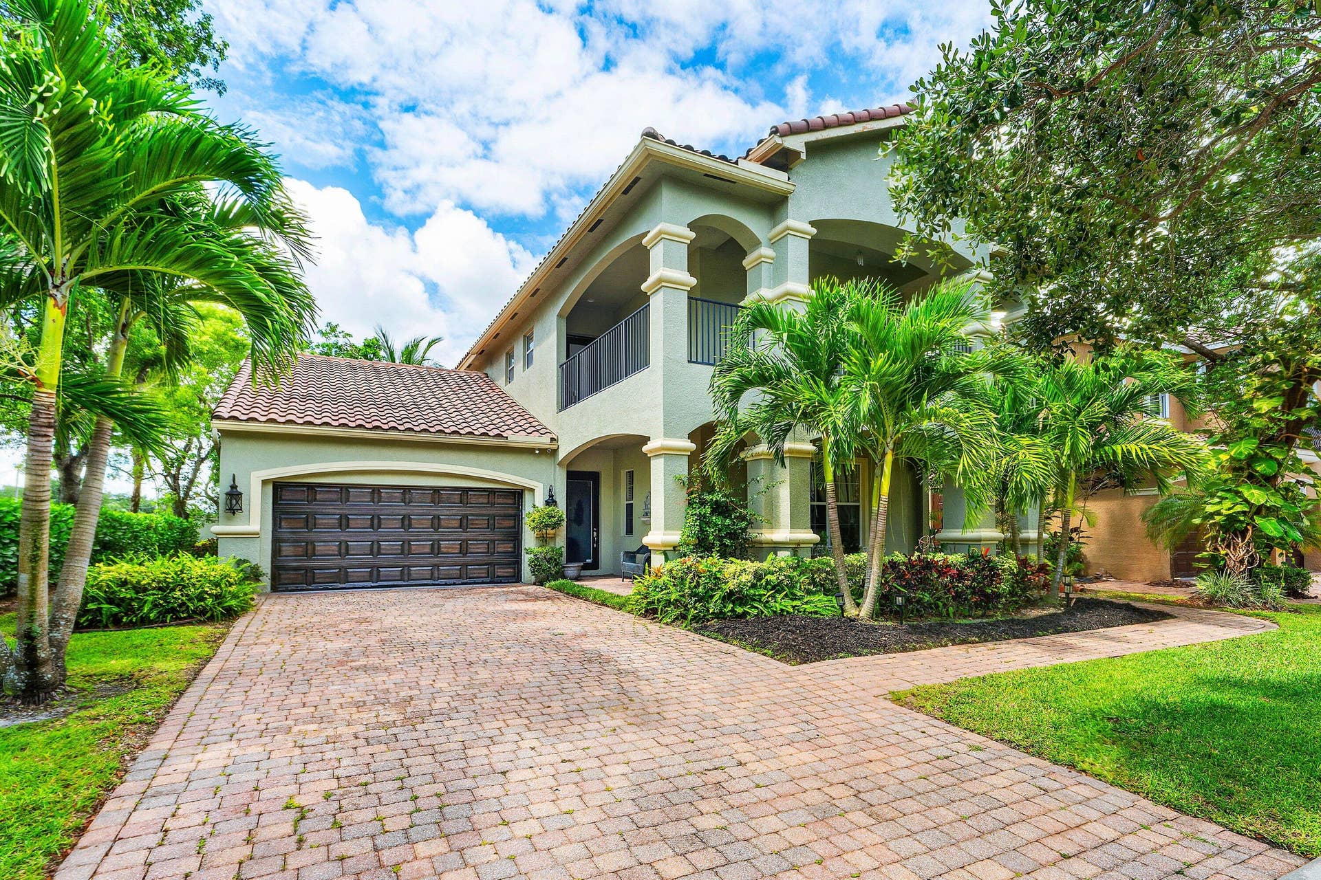 599 Cresta Circle, West Palm Beach, FL 33413 002-599CrestaCircle-WestPalmBeach-FL-334