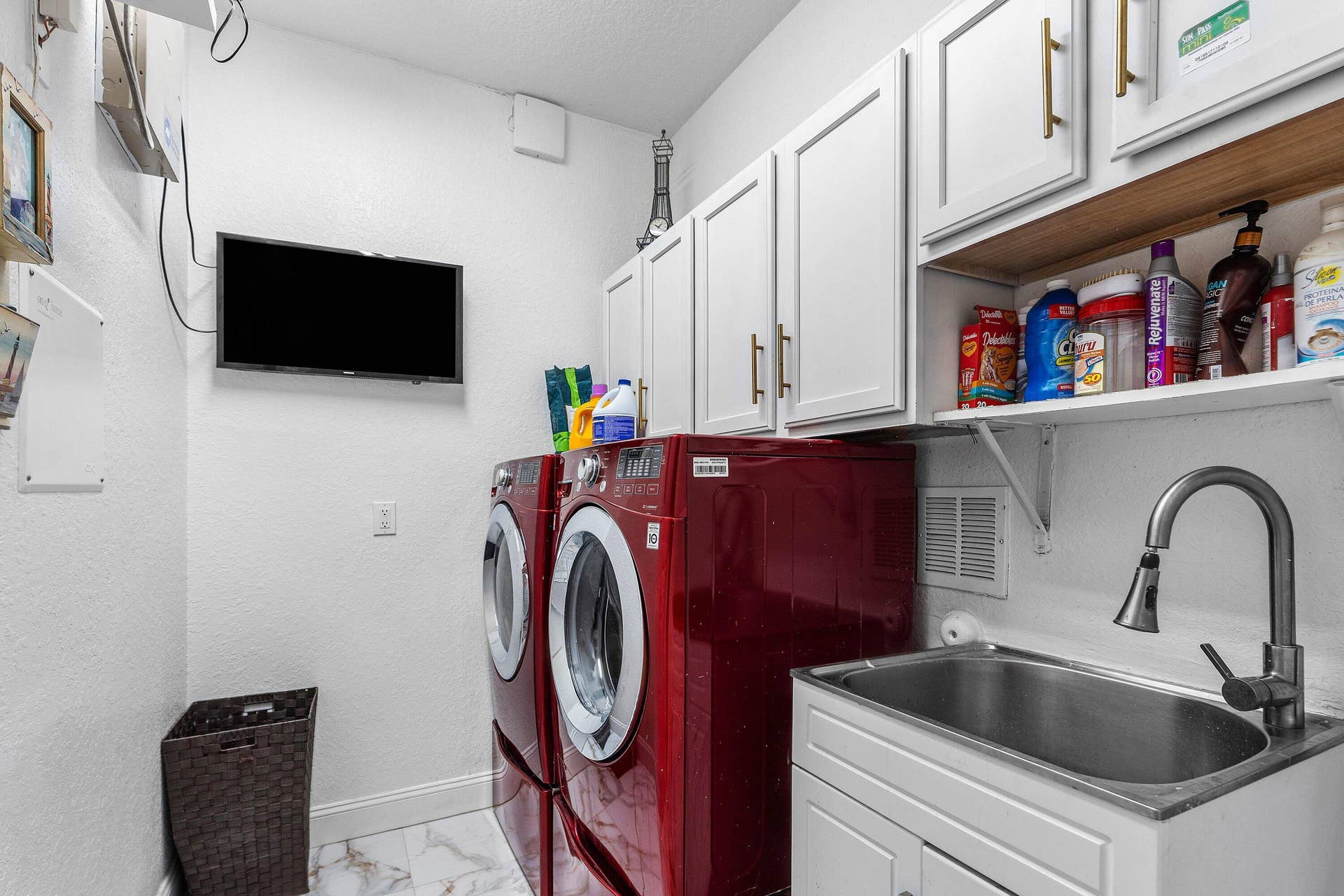 599 Cresta Circle, West Palm Beach, FL 33413 011-599CrestaCircle-WestPalmBeach-FL-334