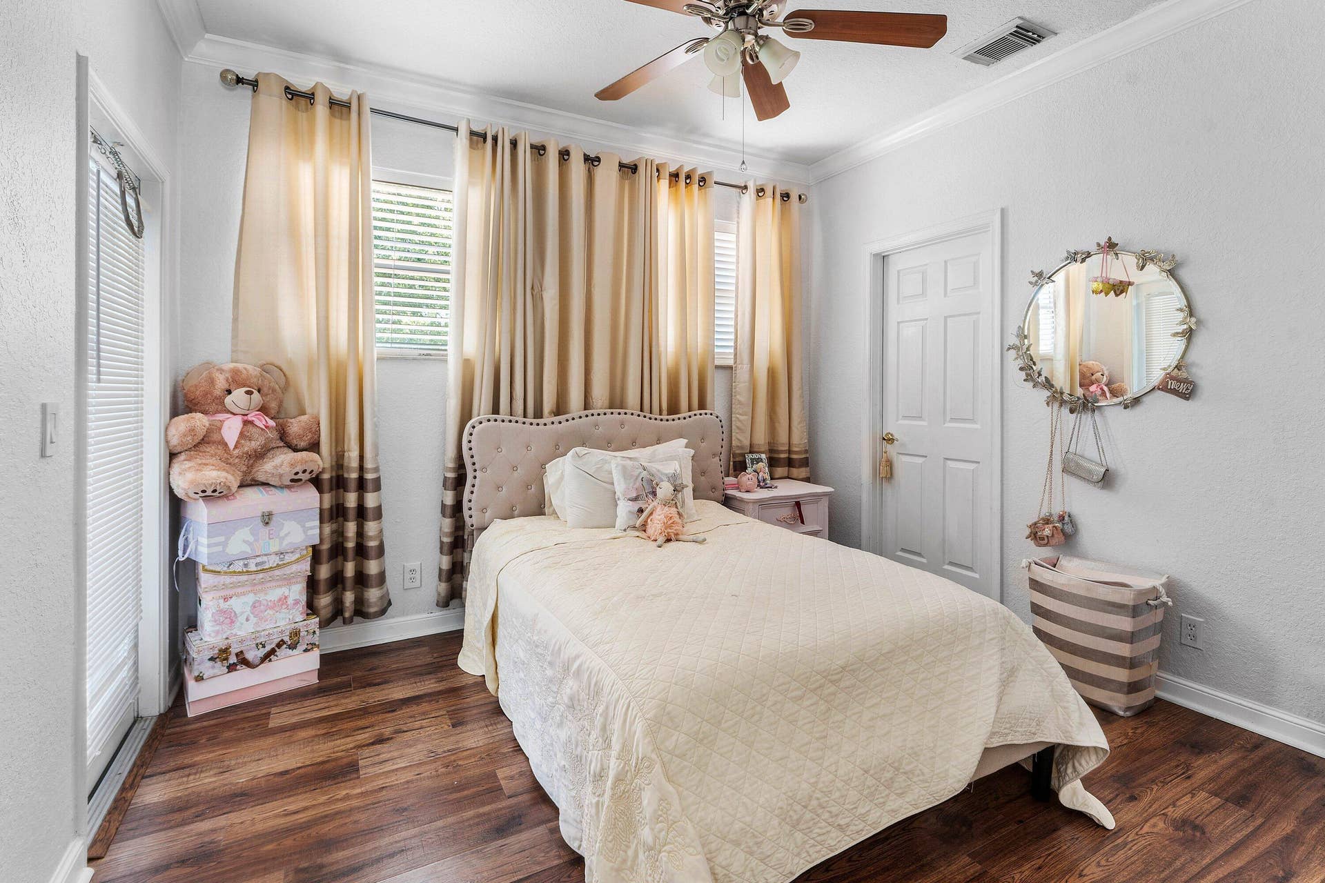 599 Cresta Circle, West Palm Beach, FL 33413 027-599CrestaCircle-WestPalmBeach-FL-334