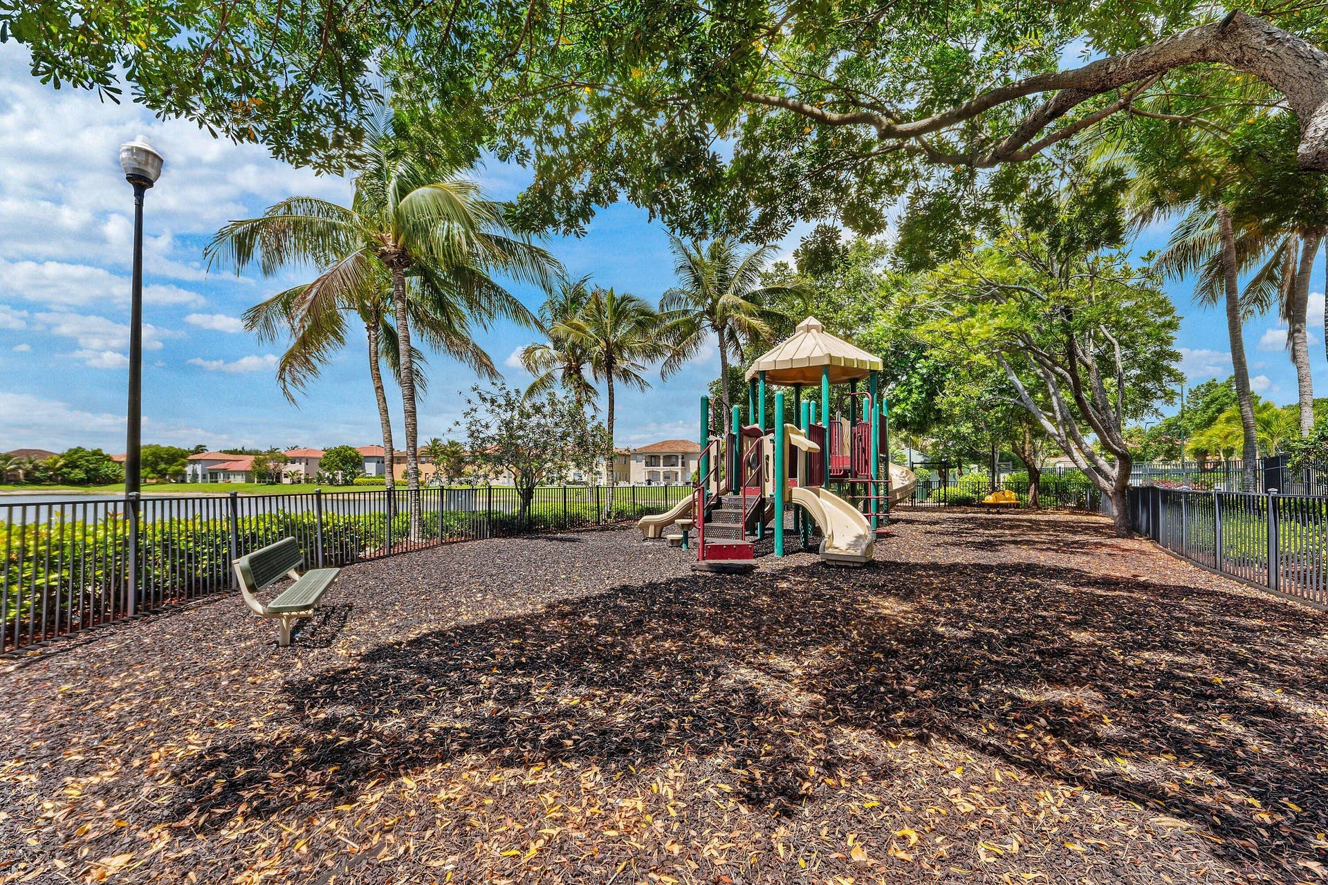 599 Cresta Circle, West Palm Beach, FL 33413 041-599CrestaCircle-WestPalmBeach-FL-334