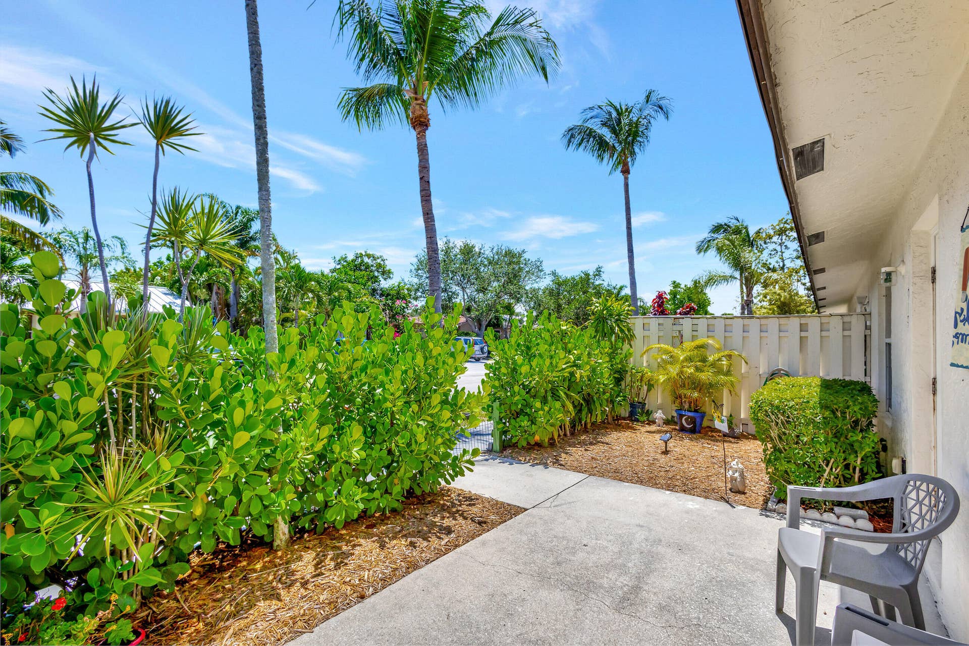 1919 Doffer Lane, North Palm Beach, FL 33408 20240523194647172838000000-o