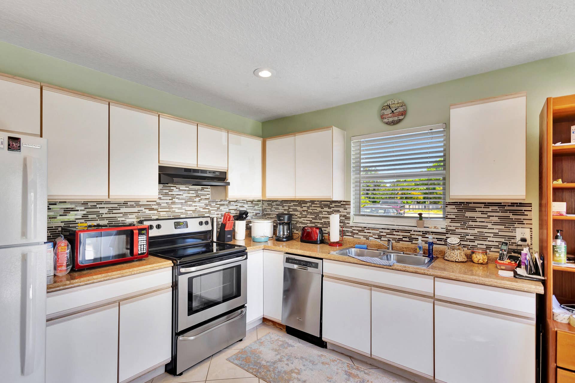 1919 Doffer Lane, North Palm Beach, FL 33408 20240523194820026264000000-o