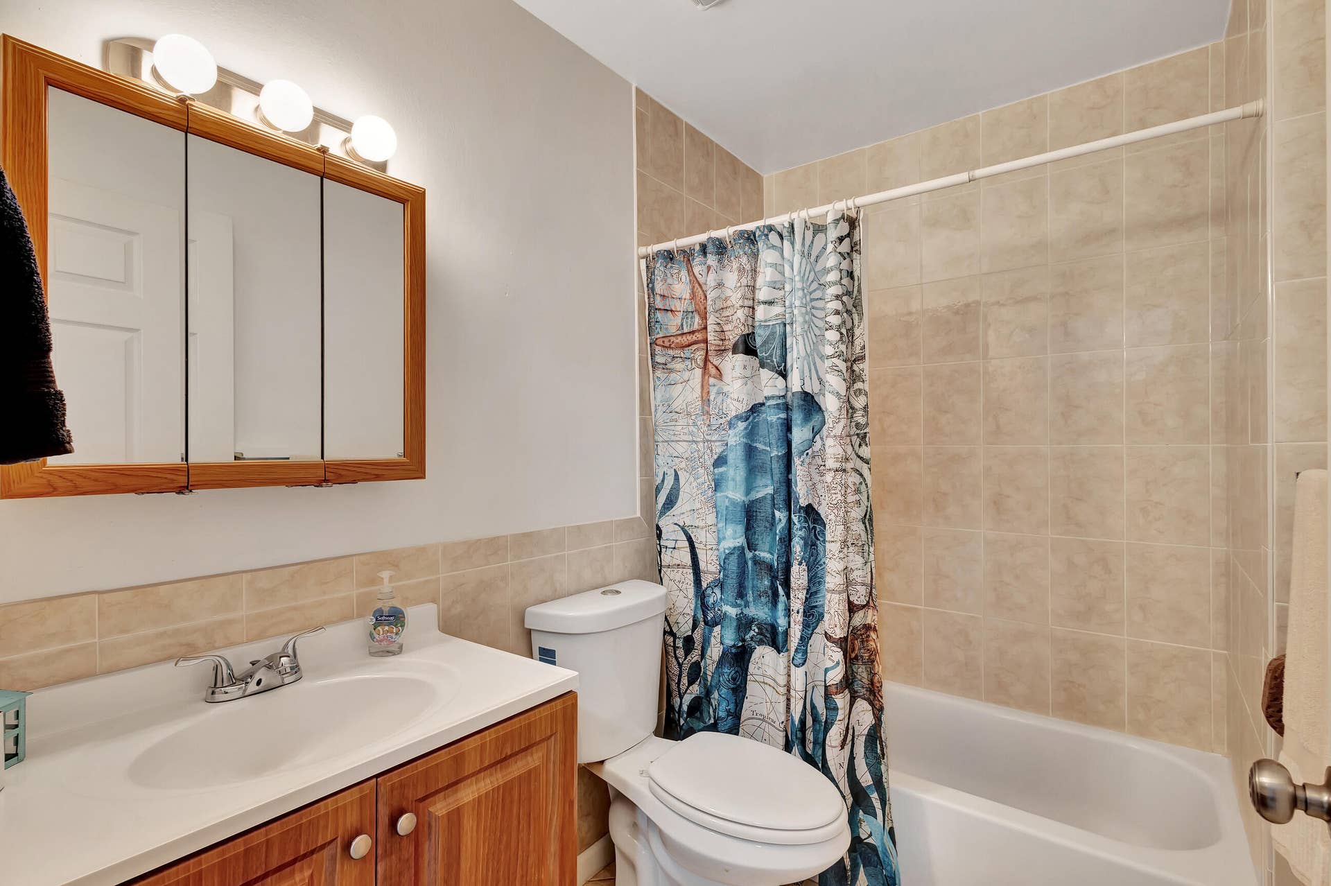 1919 Doffer Lane, North Palm Beach, FL 33408 20240523194838564791000000-o