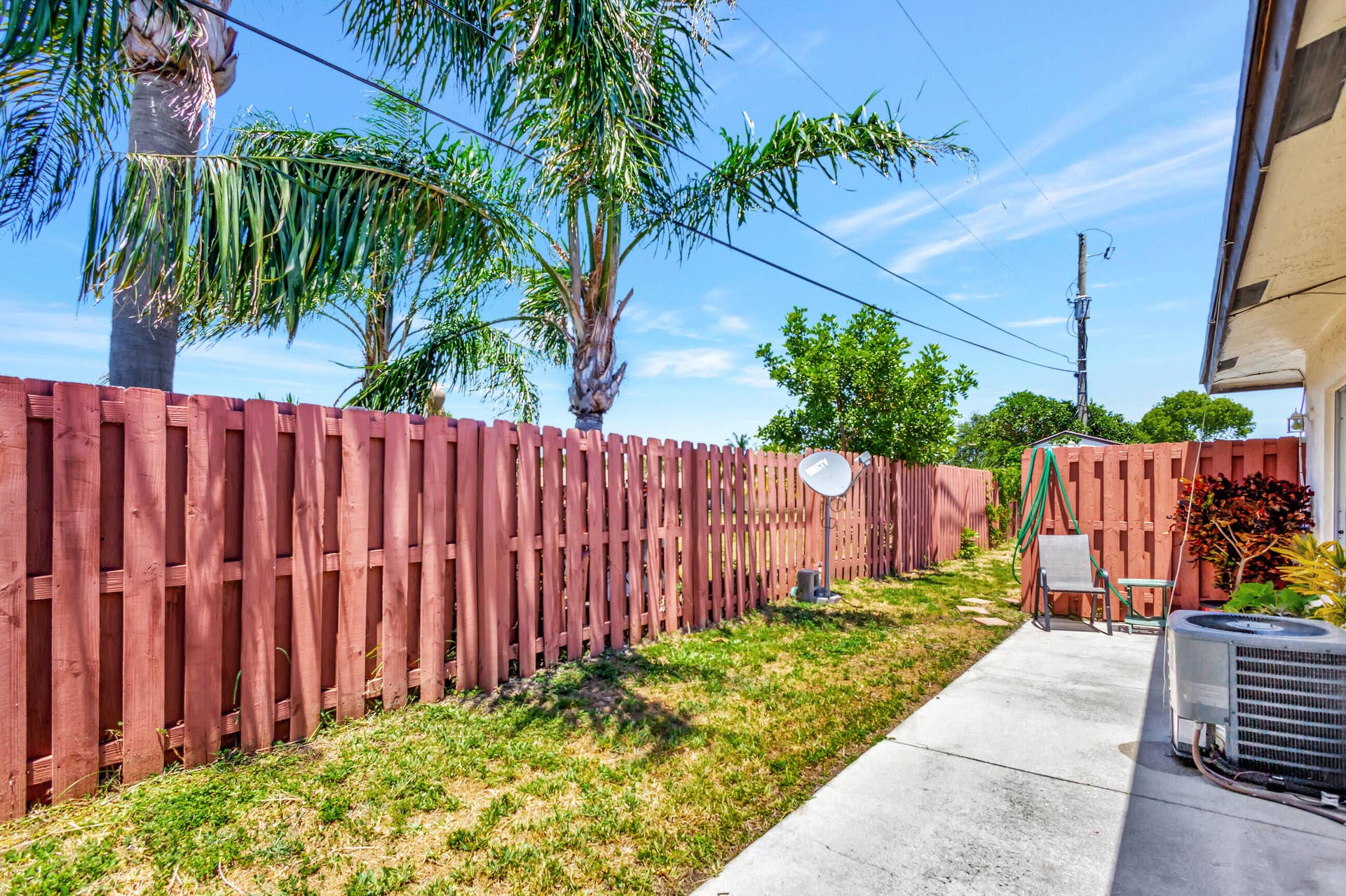 1919 Doffer Lane, North Palm Beach, FL 33408 20240523194900377121000000-o