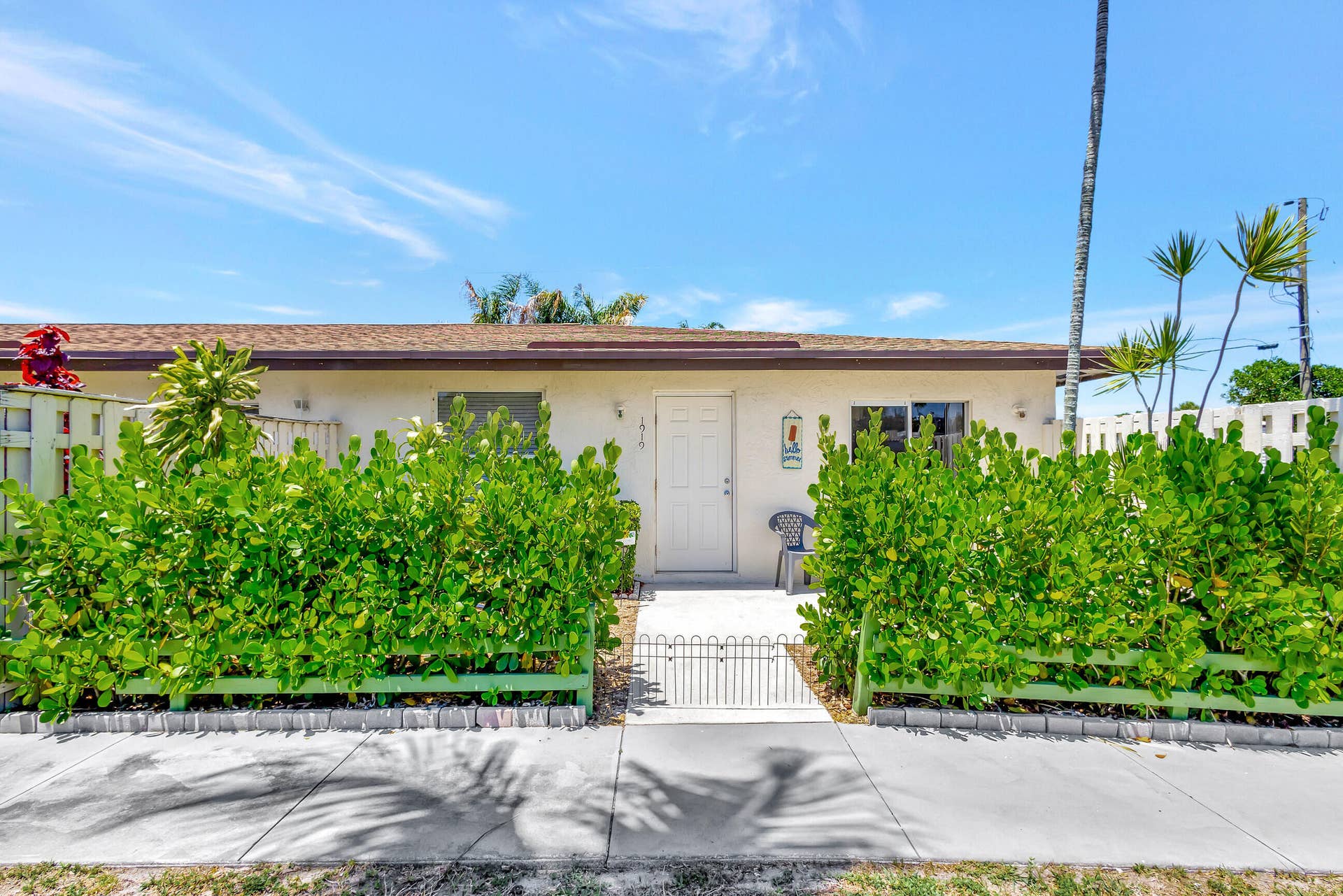 1919 Doffer Lane, North Palm Beach, FL 33408 20240523194716511248000000-o