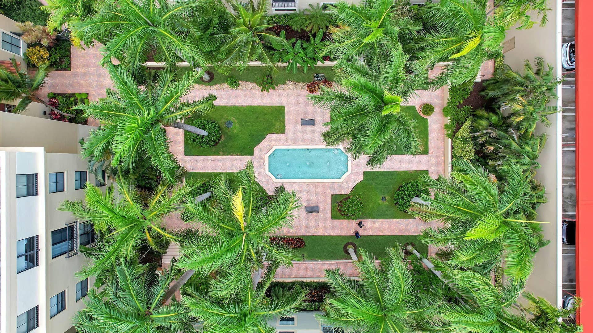 44-web-or-mls-Cole 630 South Sapodilla A