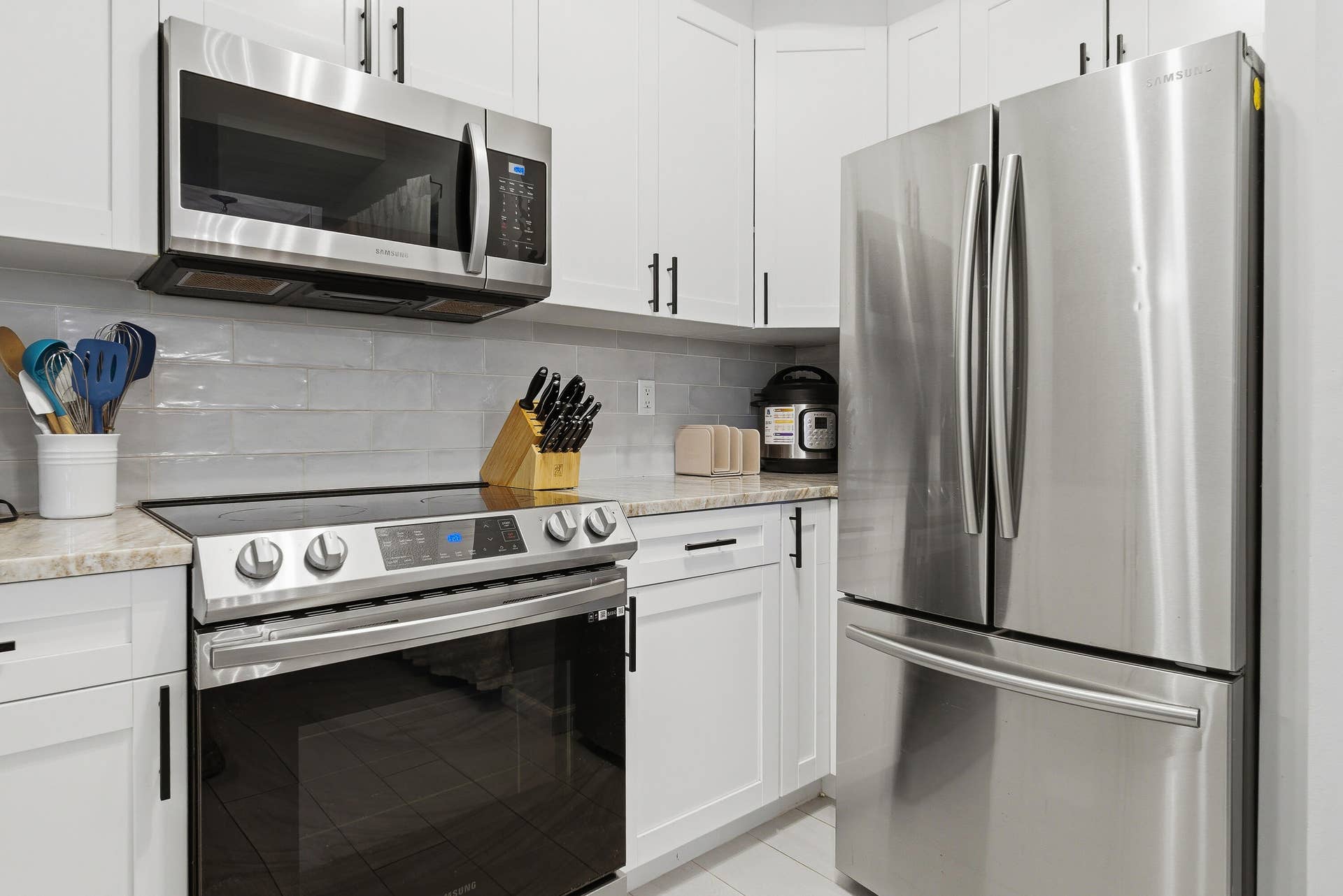 780-S-SAPODILLA-AVE-APT-104-33401-008