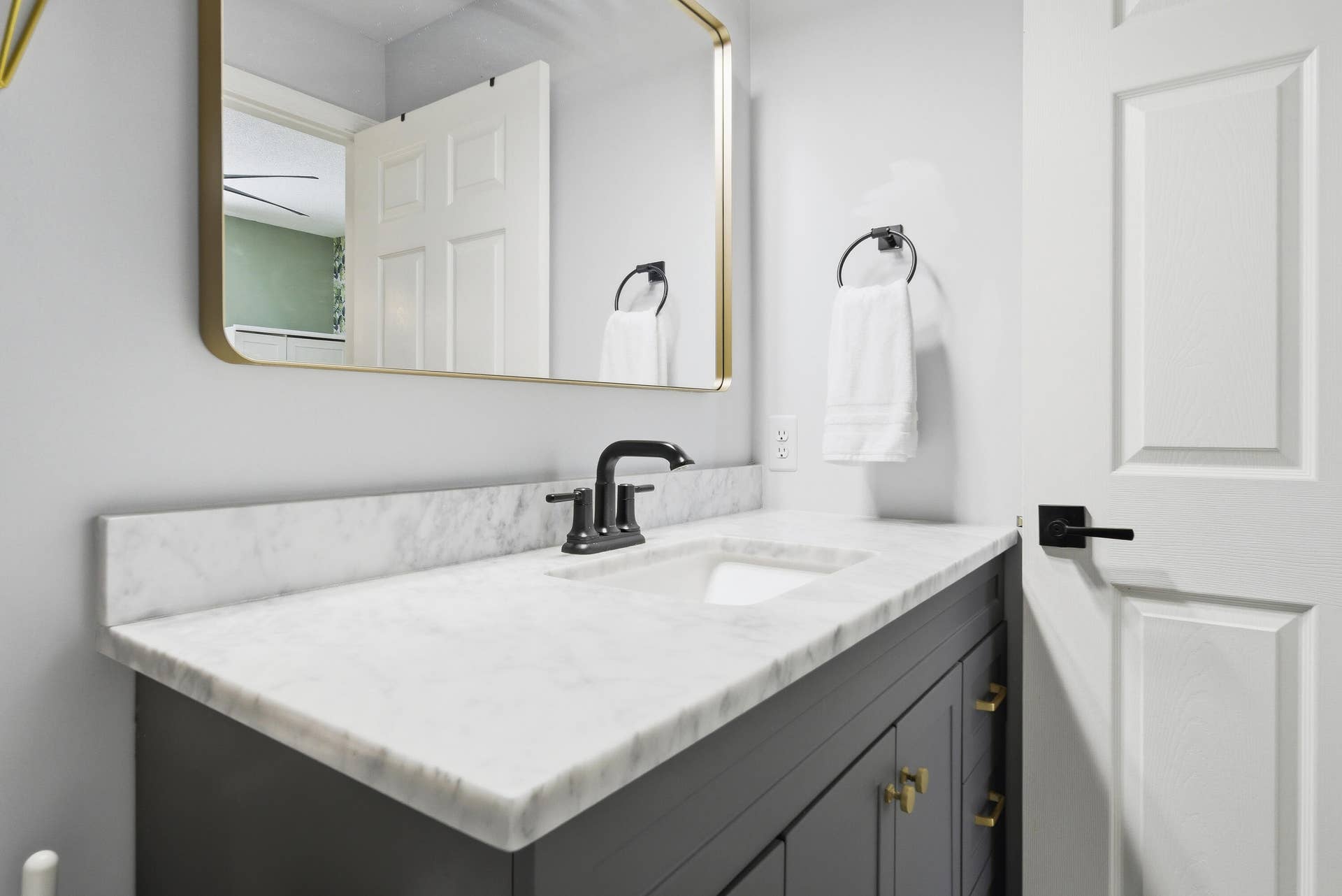780-S-SAPODILLA-AVE-APT-104-33401-024