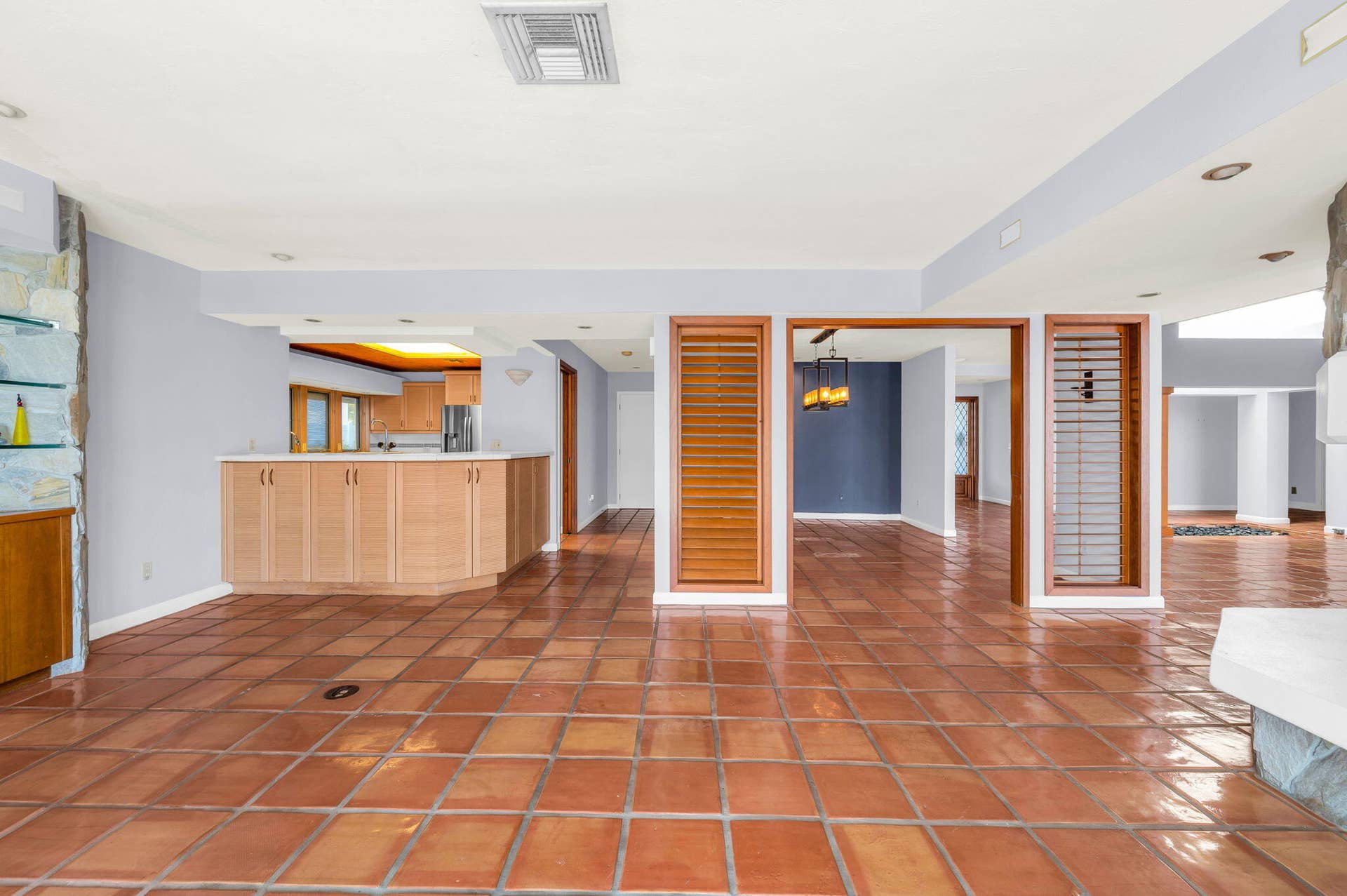 3-web-or-mls-photo-3