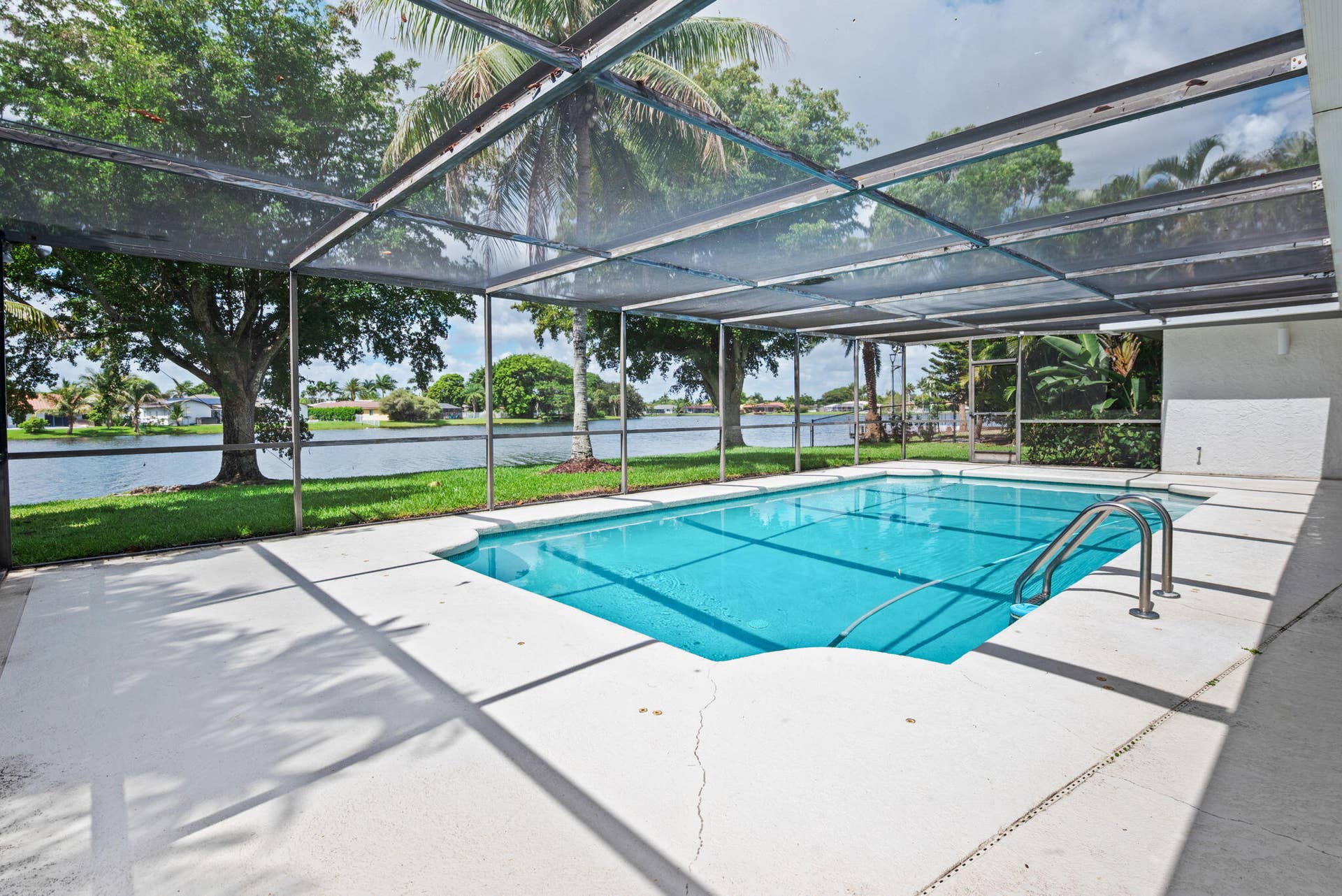 16731 Harbor Court, Weston, FL 33326 33-web-or-mls-16731-harbor-ct