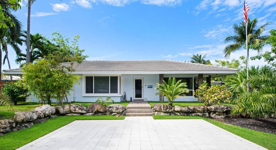 Property photo for 2417 SE 19th Place, Fort Lauderdale, FL