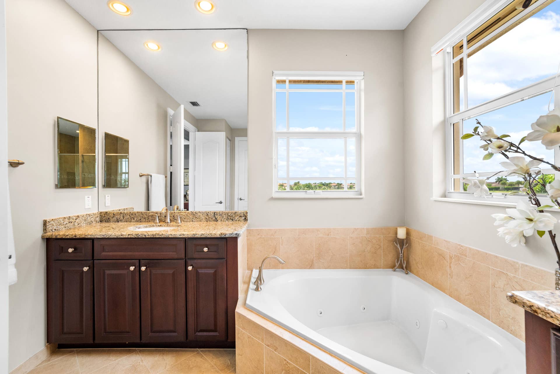 10151 Lake Vista Court, Parkland, FL 33076 A7_00160