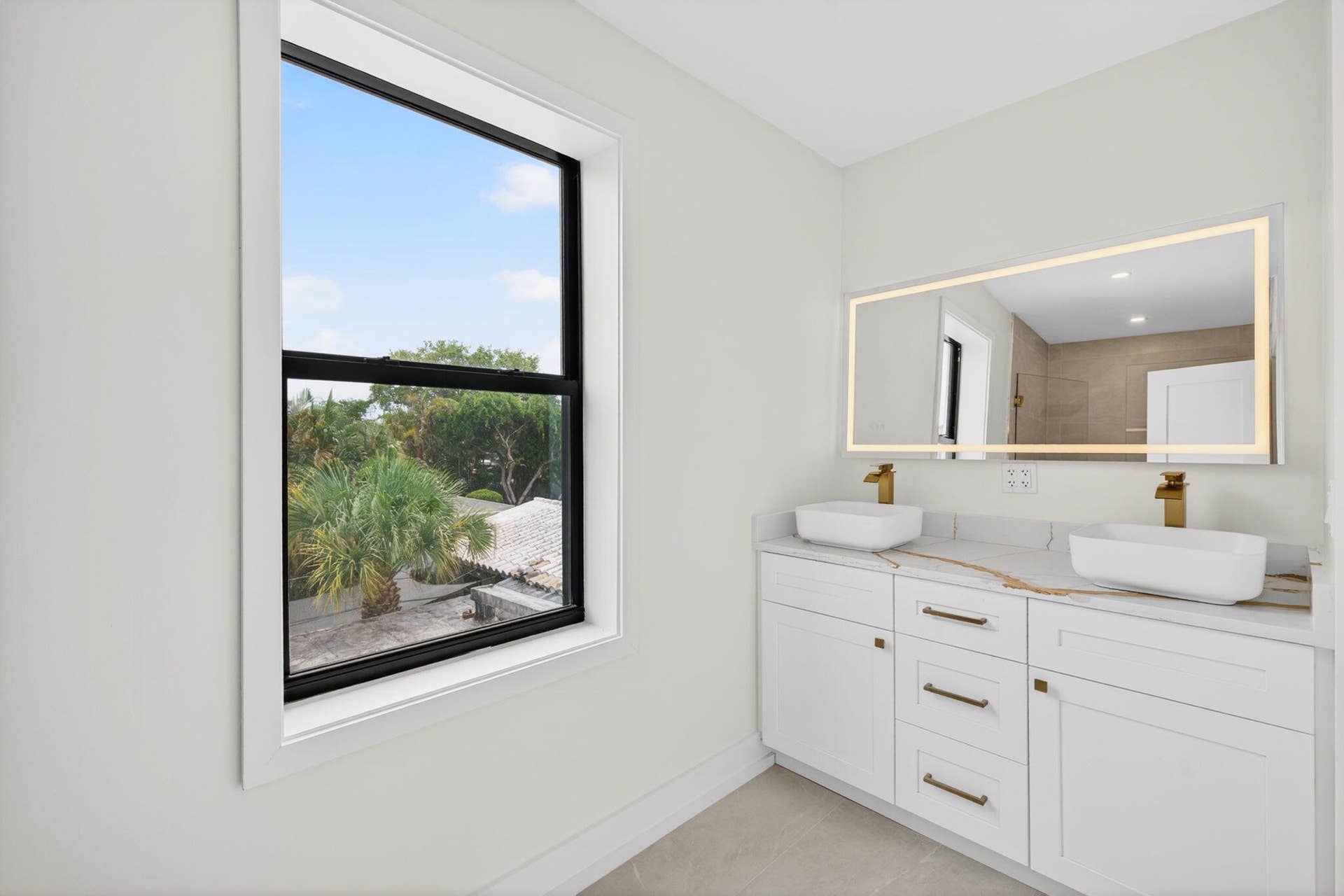 507 SW 11th Street, Fort Lauderdale, FL 33315 30-web-or-mls-699A8740