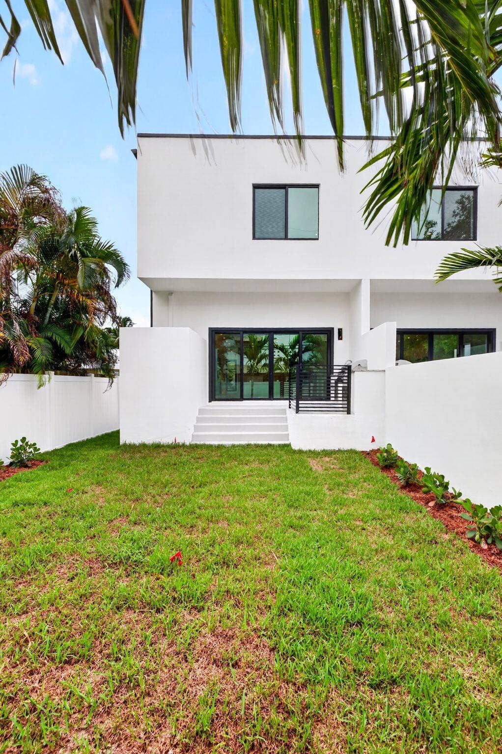 507 SW 11th Street, Fort Lauderdale, FL 33315 54-web-or-mls-699A8620 (2)