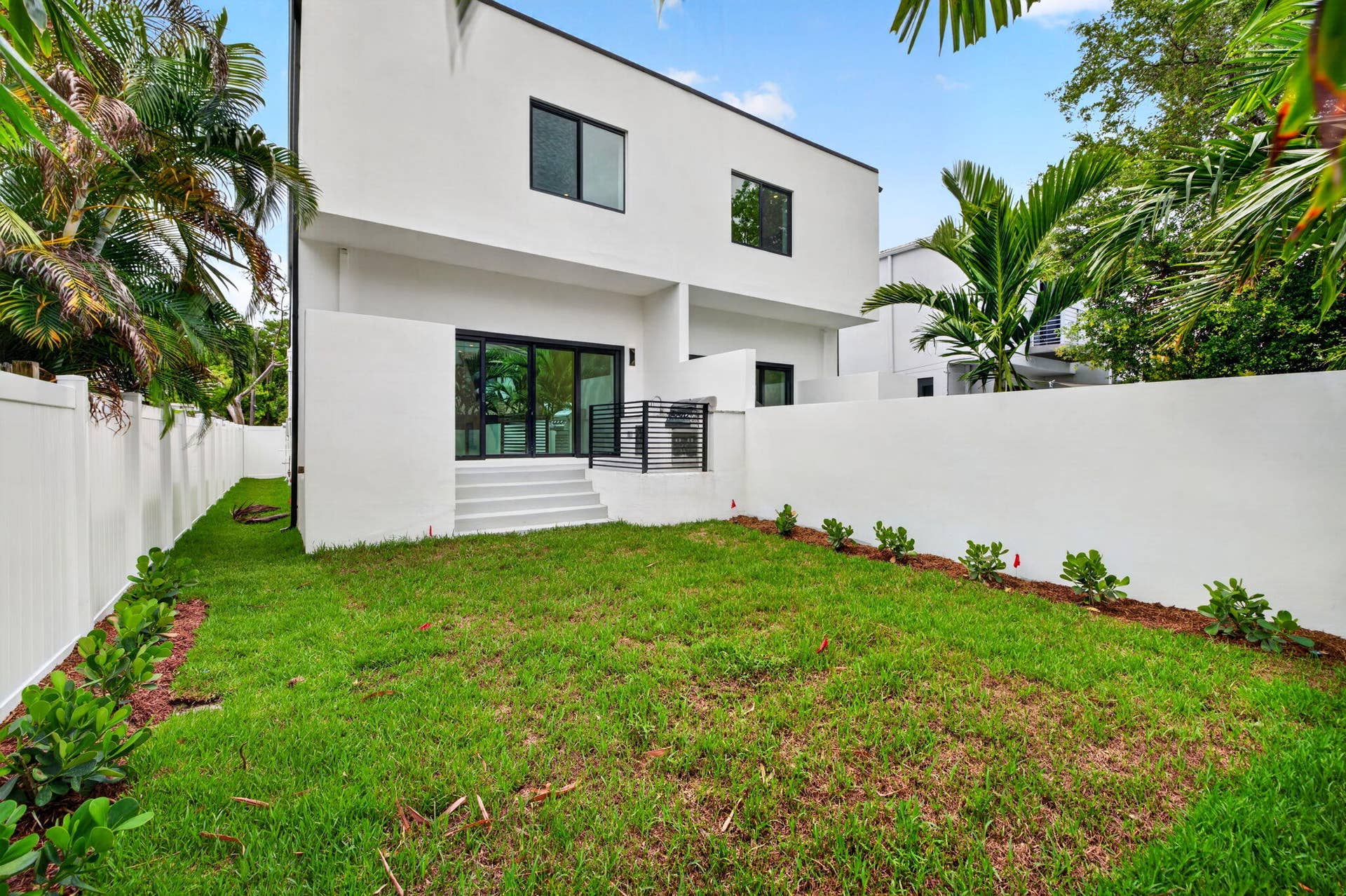 507 SW 11th Street, Fort Lauderdale, FL 33315 55-web-or-mls-699A8630