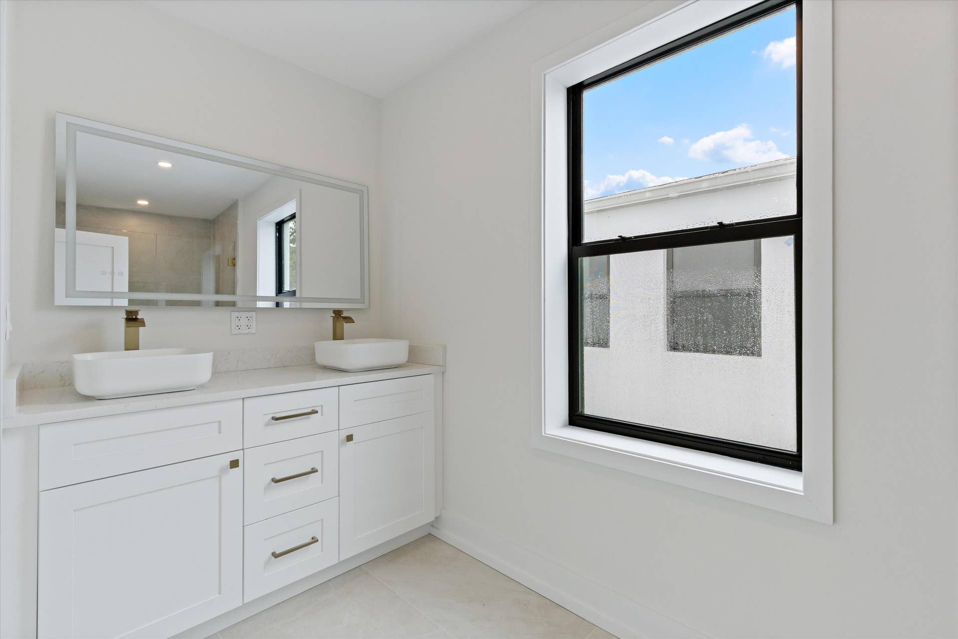 507 SW 11th Street, Fort Lauderdale, FL 33315 12-509 SW 11th Street Ft. Lauderdale, FL