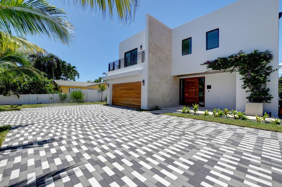 Property photo for 855 NW 4th Avenue, Boca Raton, FL