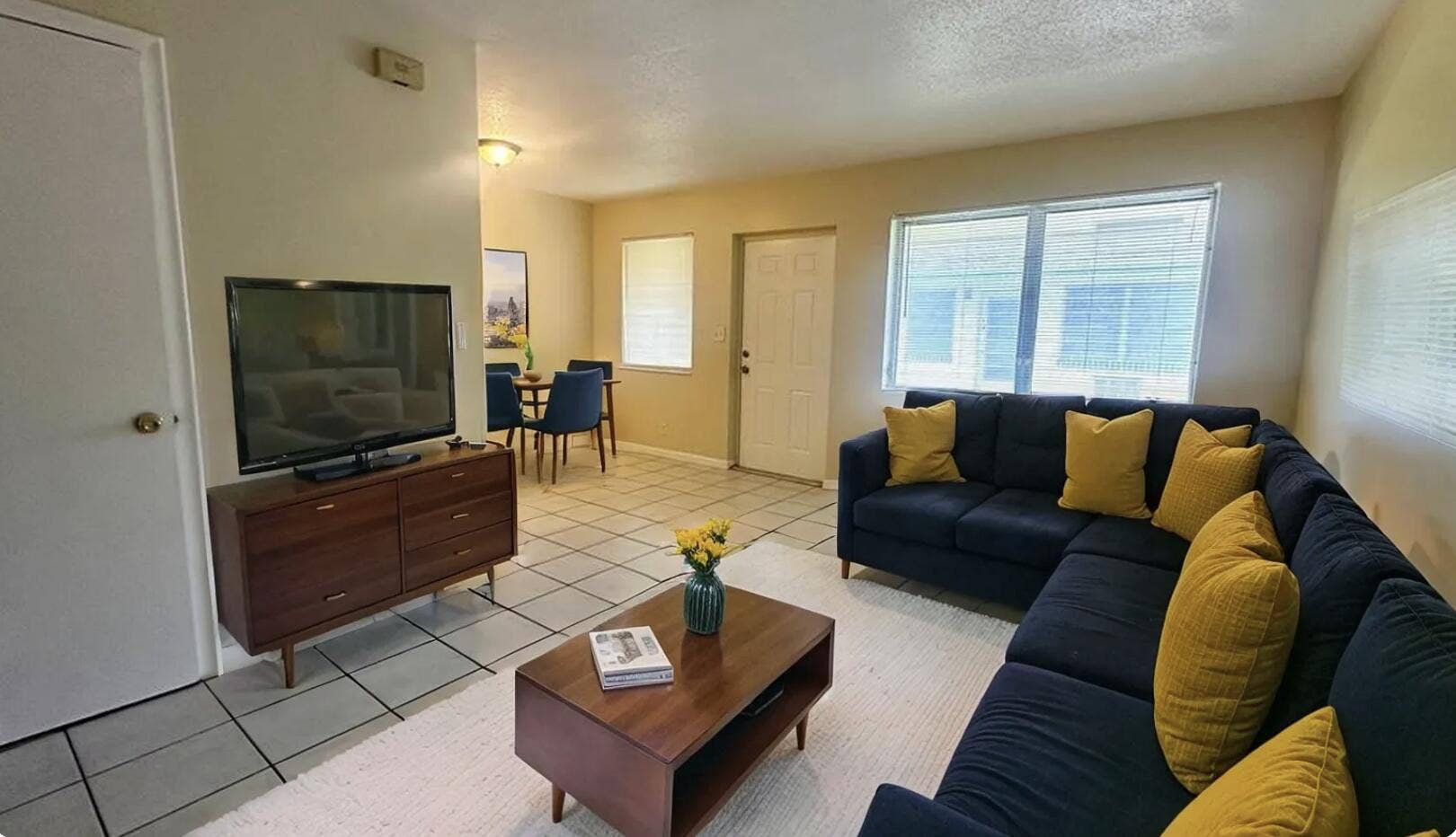 717 SE 16th Street, #3, Fort Lauderdale, Fort Lauderdale, FL 33316 Virtually Staged