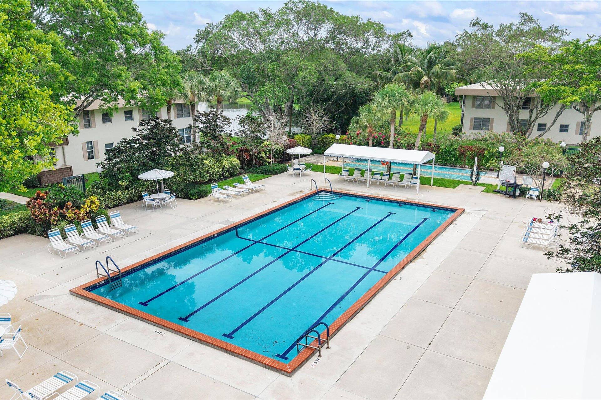 3900 Oaks Clubhouse Drive, #110, Pompano Beach, FL 33069 49-3900 Oaks Clubhouse Drive_049