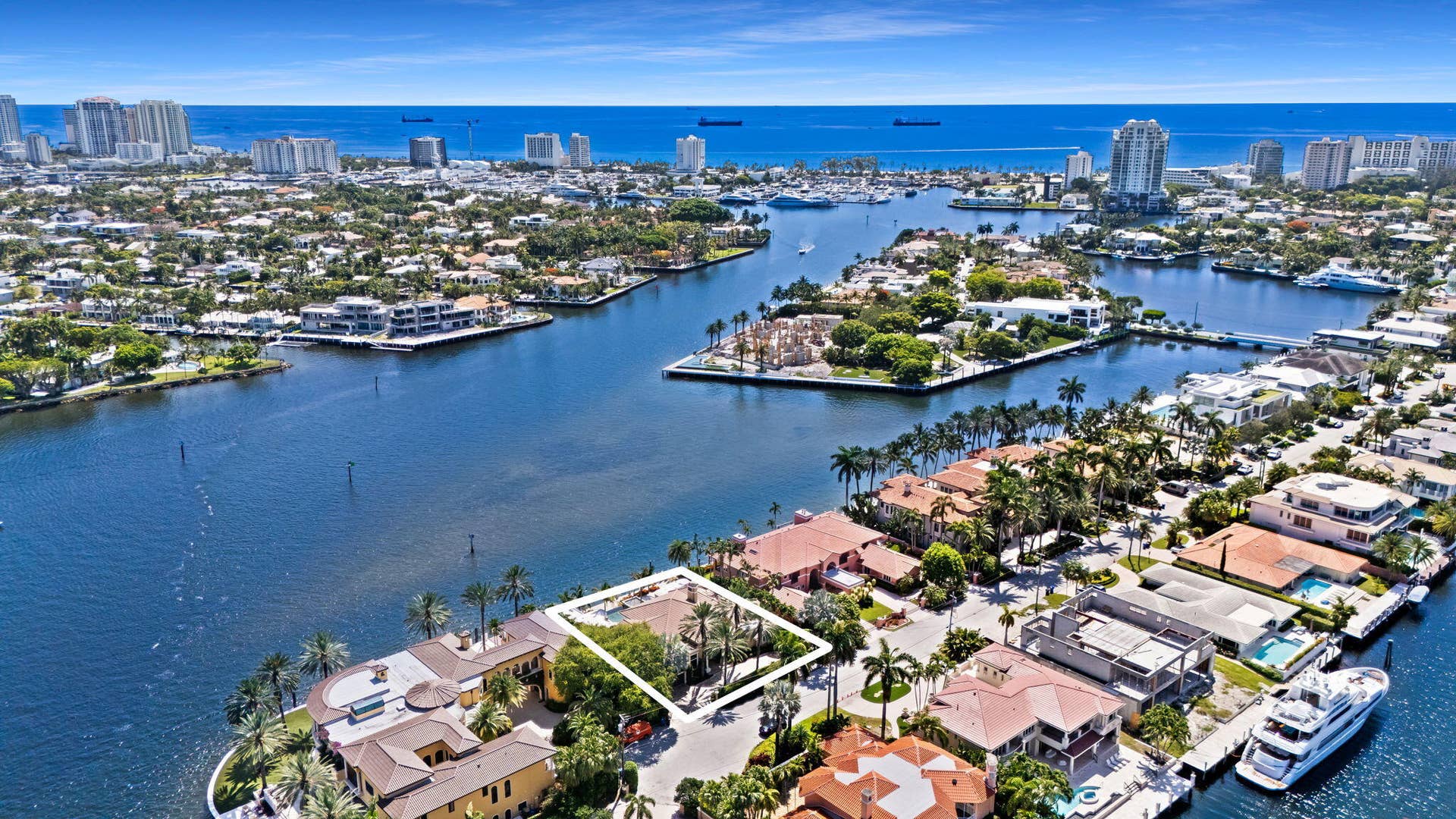 3 Isla Bahia Drive, Fort Lauderdale, Fort Lauderdale, FL 33316 2-web-or-mls-DJI_20260612110133_0810_D