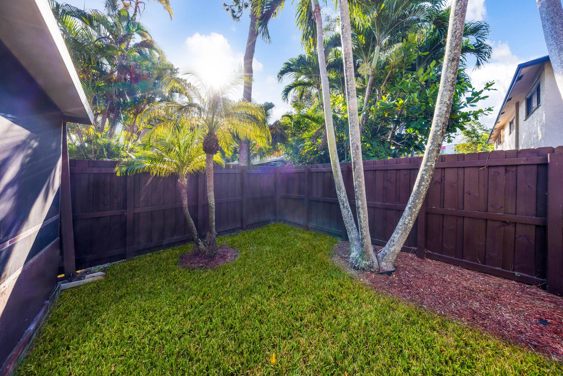 2124 NE Ninth Ave-Wilton Manors,Carolina