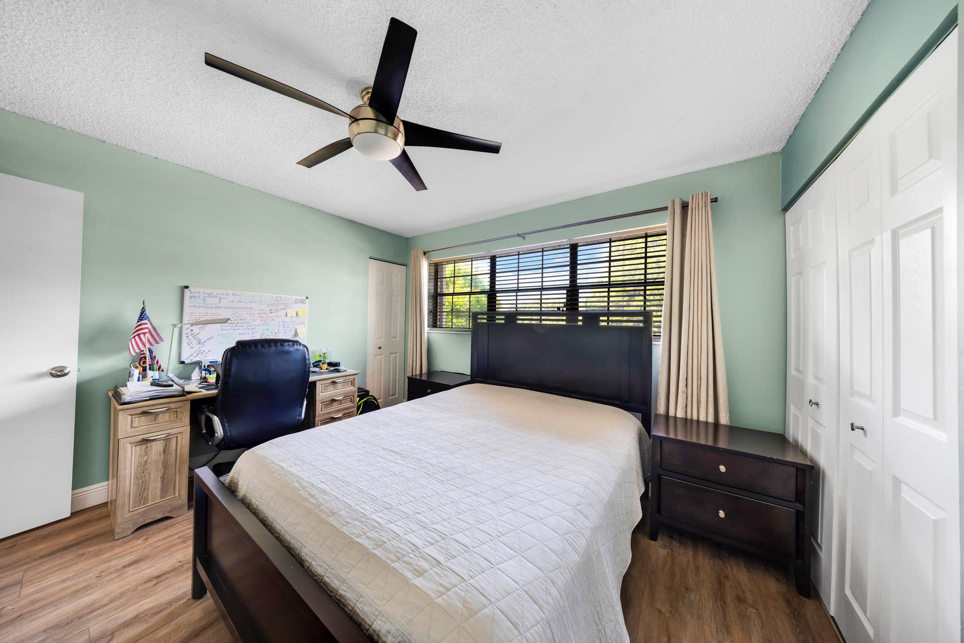 2124 NE Ninth Ave-Wilton Manors,Carolina