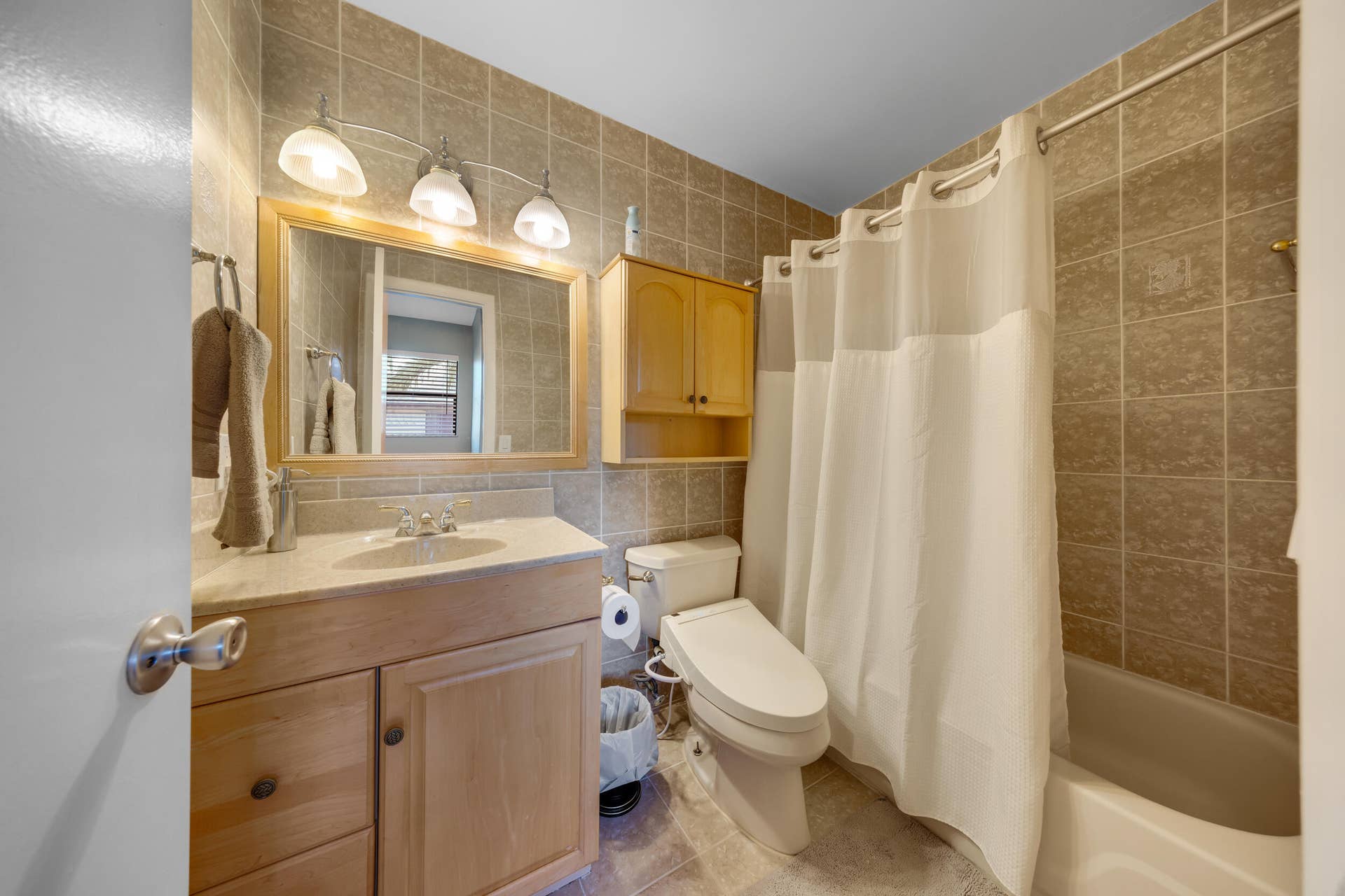 2124 NE Ninth Ave-Wilton Manors,Carolina