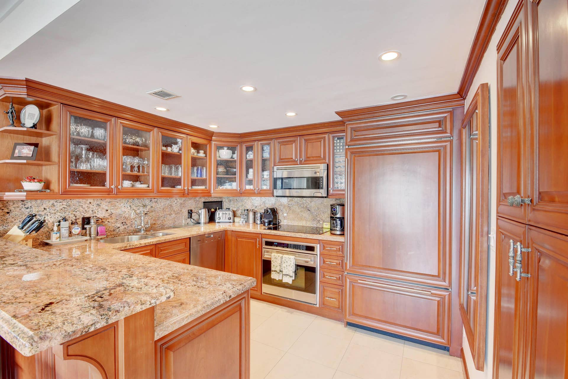 250 Bradley Place, #408, Palm Beach, FL 33480 38_untitled (23)
