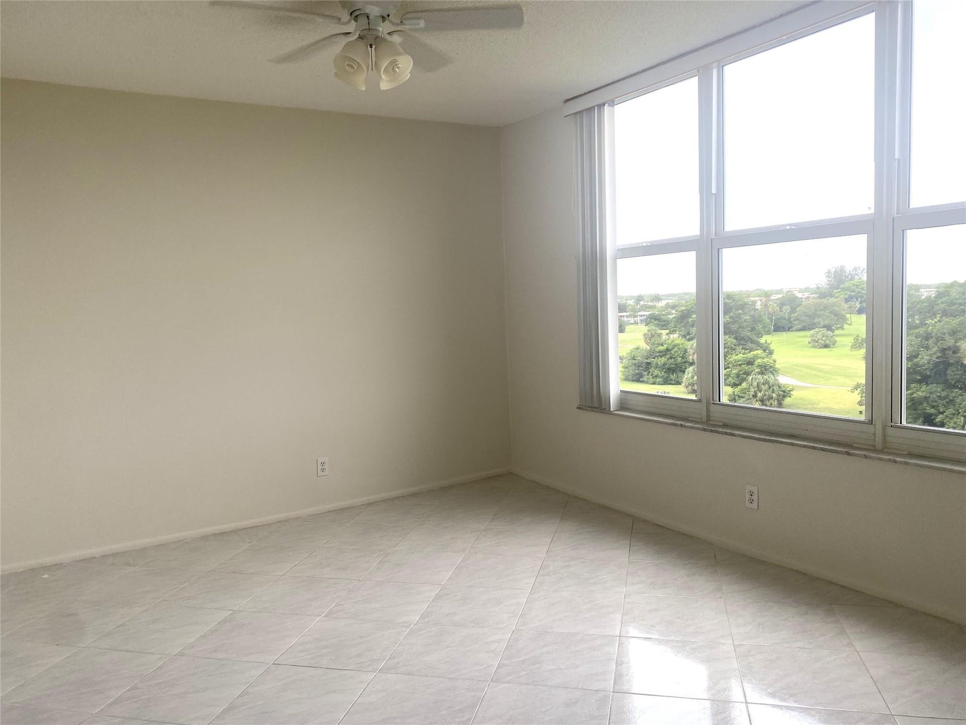 2671 S Course Drive, #602, Pompano Beach, FL 33069 Photo 9