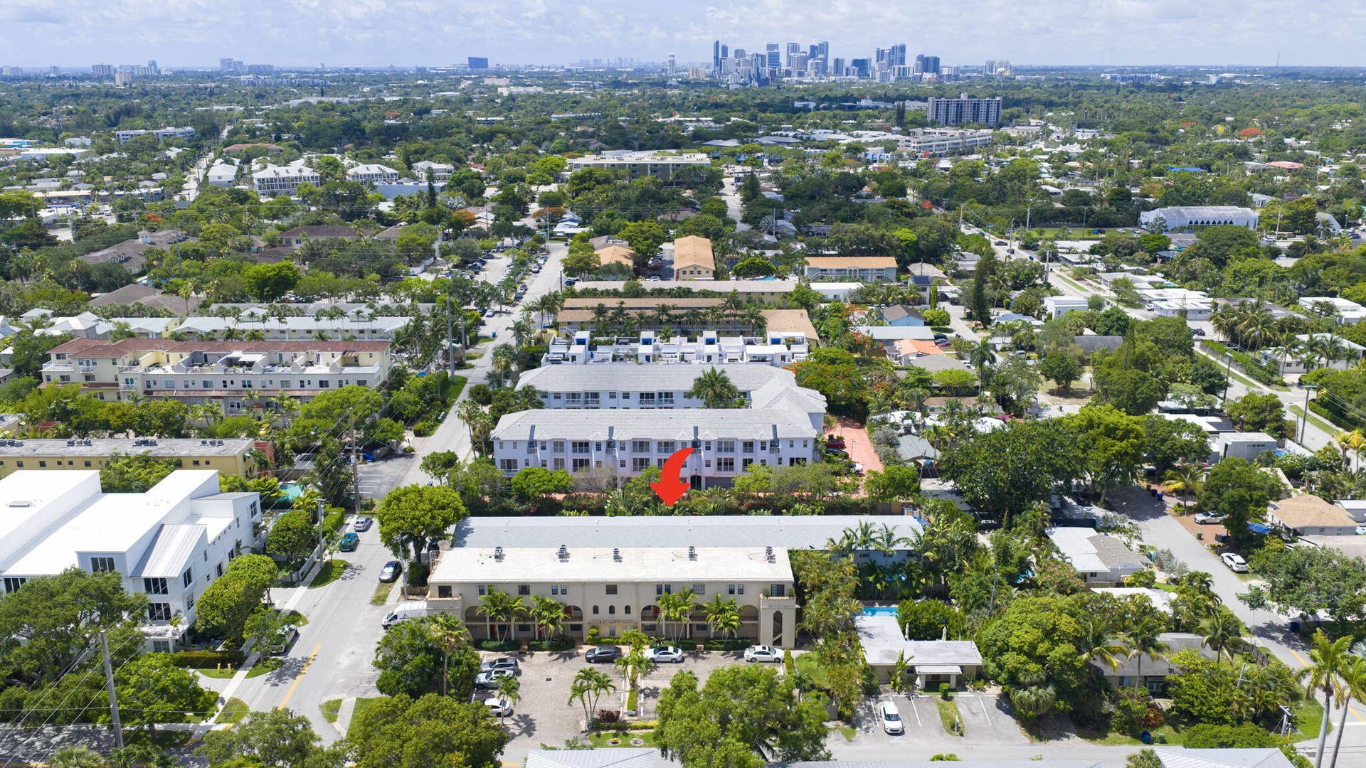 2741 NE 8th Avenue, #15, Wilton Manors, FL 33334 23-web-or-mls-DJI_20260608234946_0366_D
