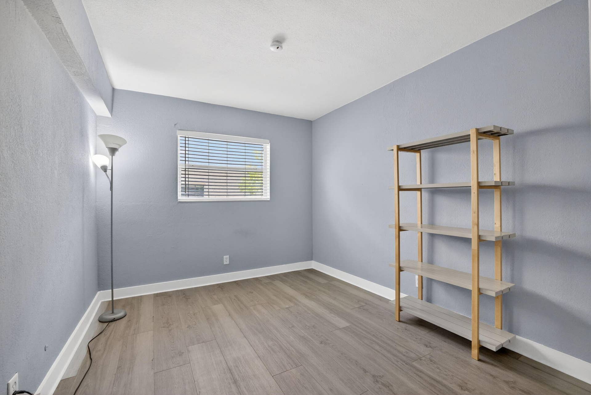 2741 NE 8th Avenue, #15, Wilton Manors, FL 33334 14-web-or-mls-8I8A1211