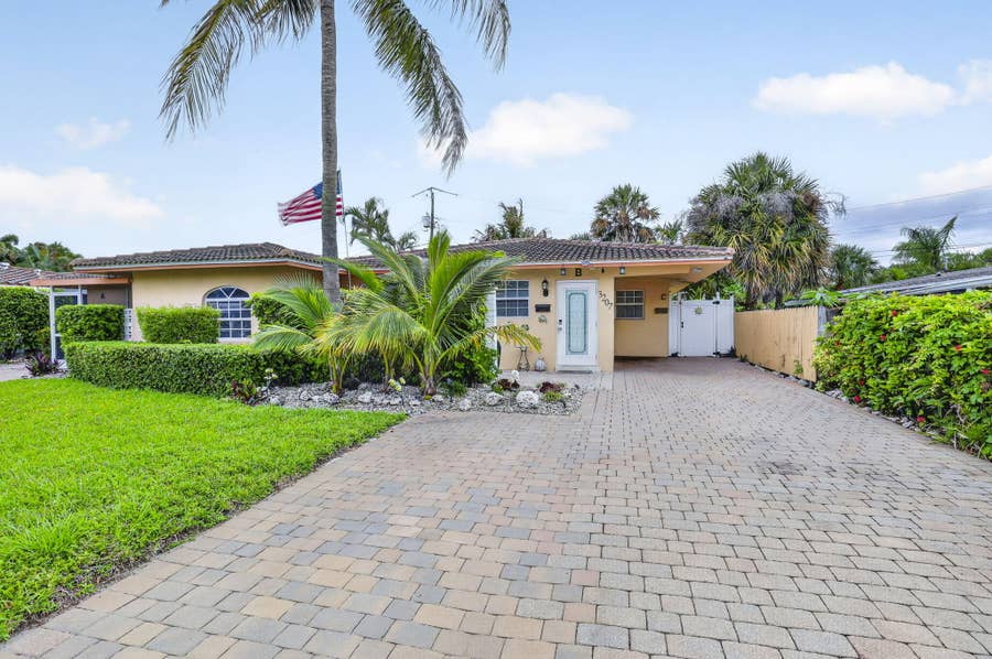 Property photo for 3207 Marine Drive, #Apt C, Pompano Beach, FL