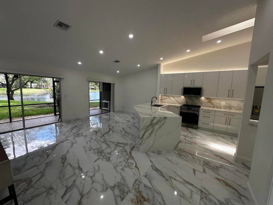 Property photo for 2173 Discovery Circle W, Deerfield Beach, FL